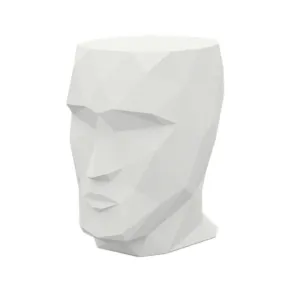 Adan Stool