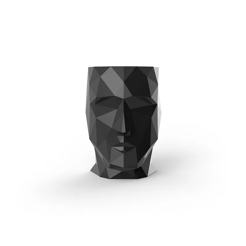 Adan Stool