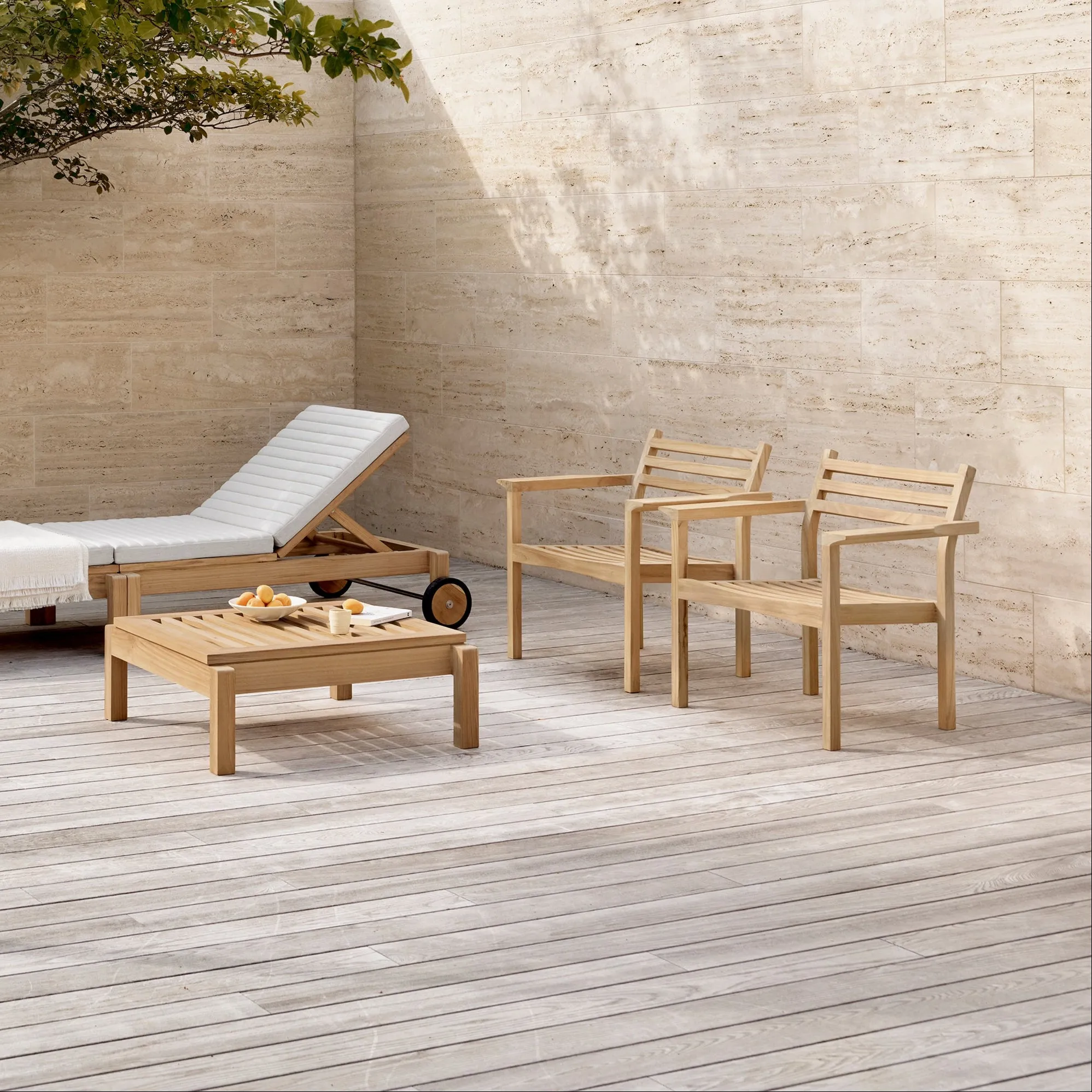 AH Outdoor Lounge Chair