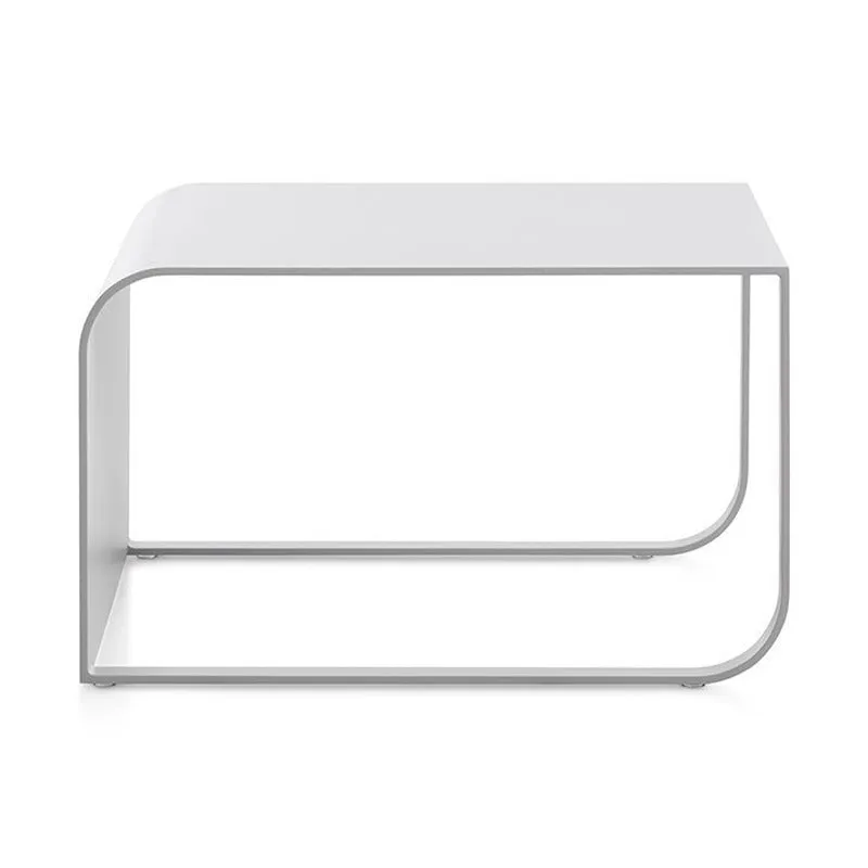 Arumi Outdoor Table 3