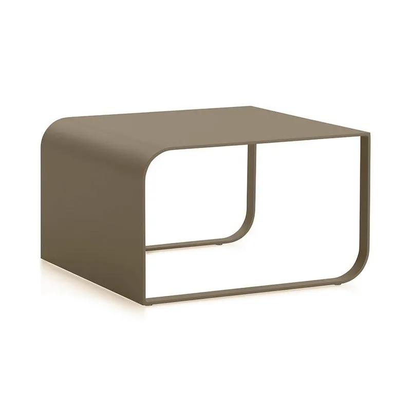 Arumi Outdoor Table 3