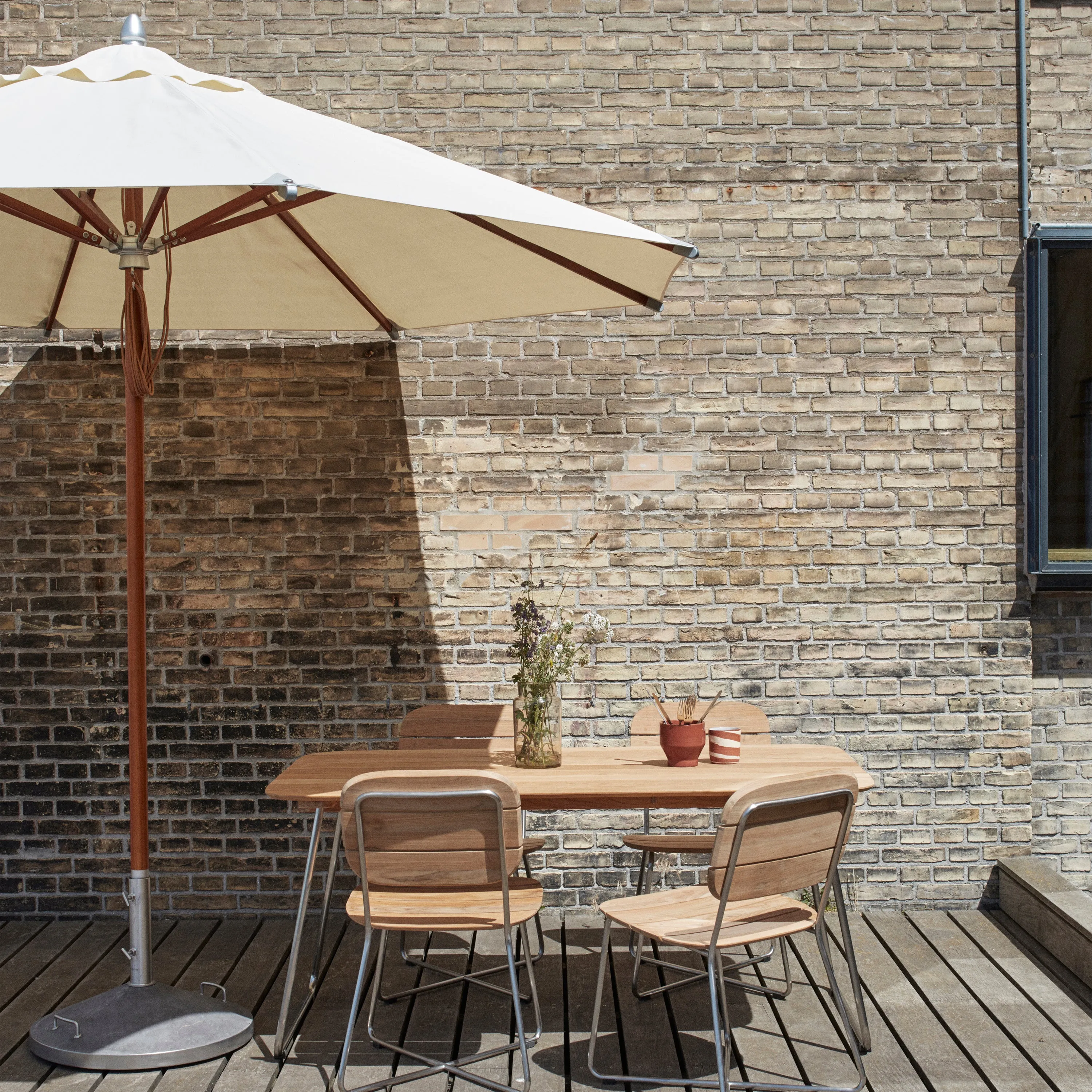 Atlantis Round Umbrella