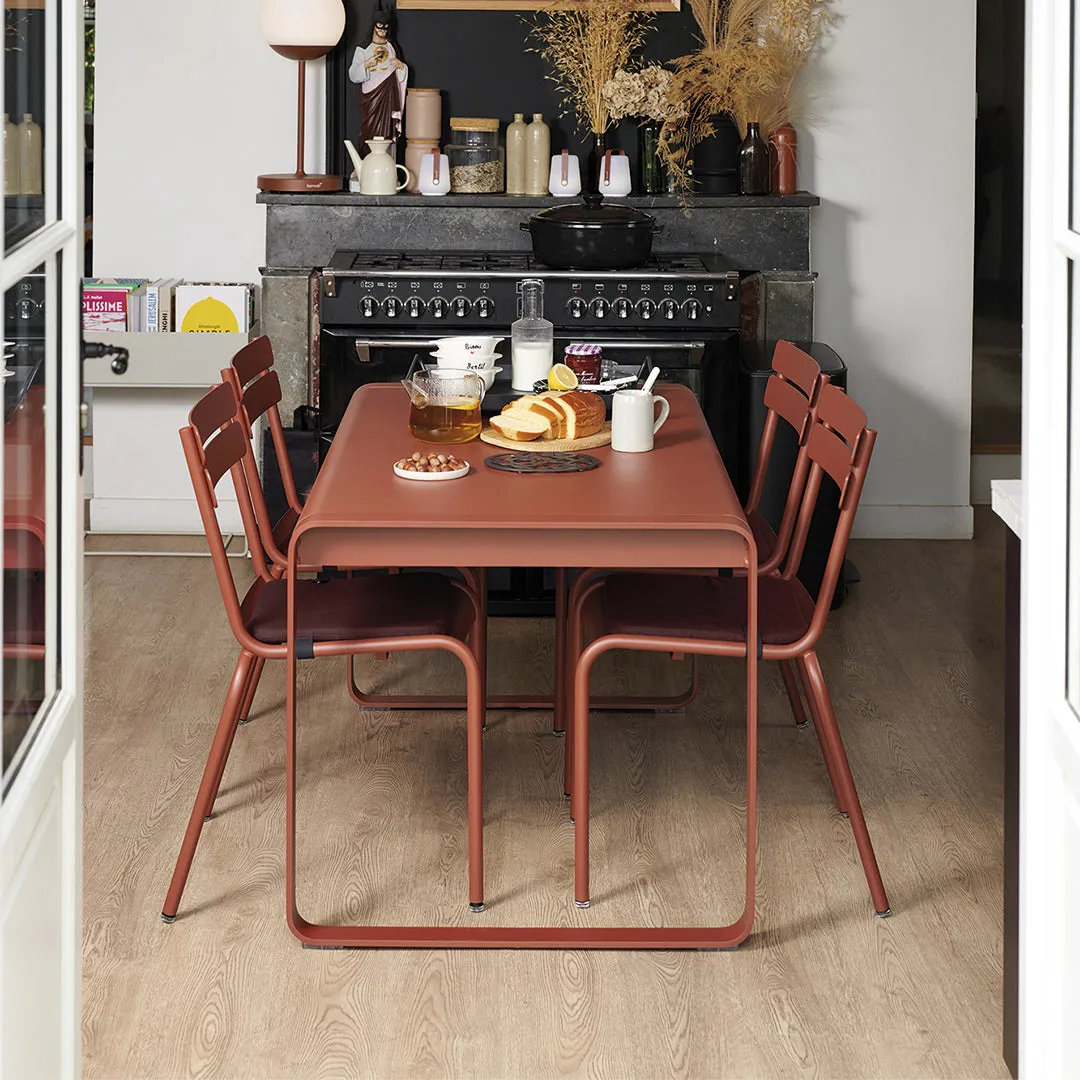 Bellevie Table