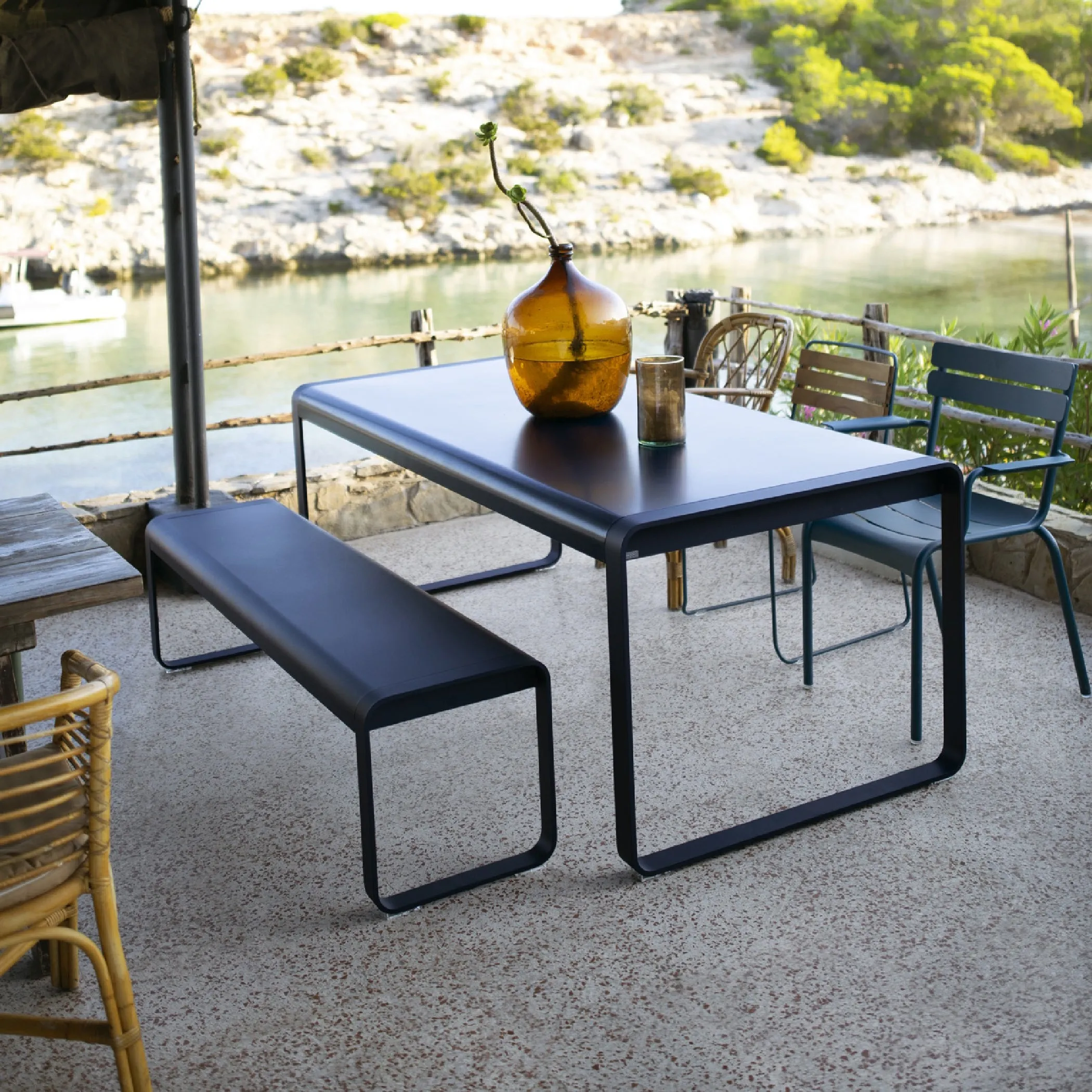 Bellevie Table