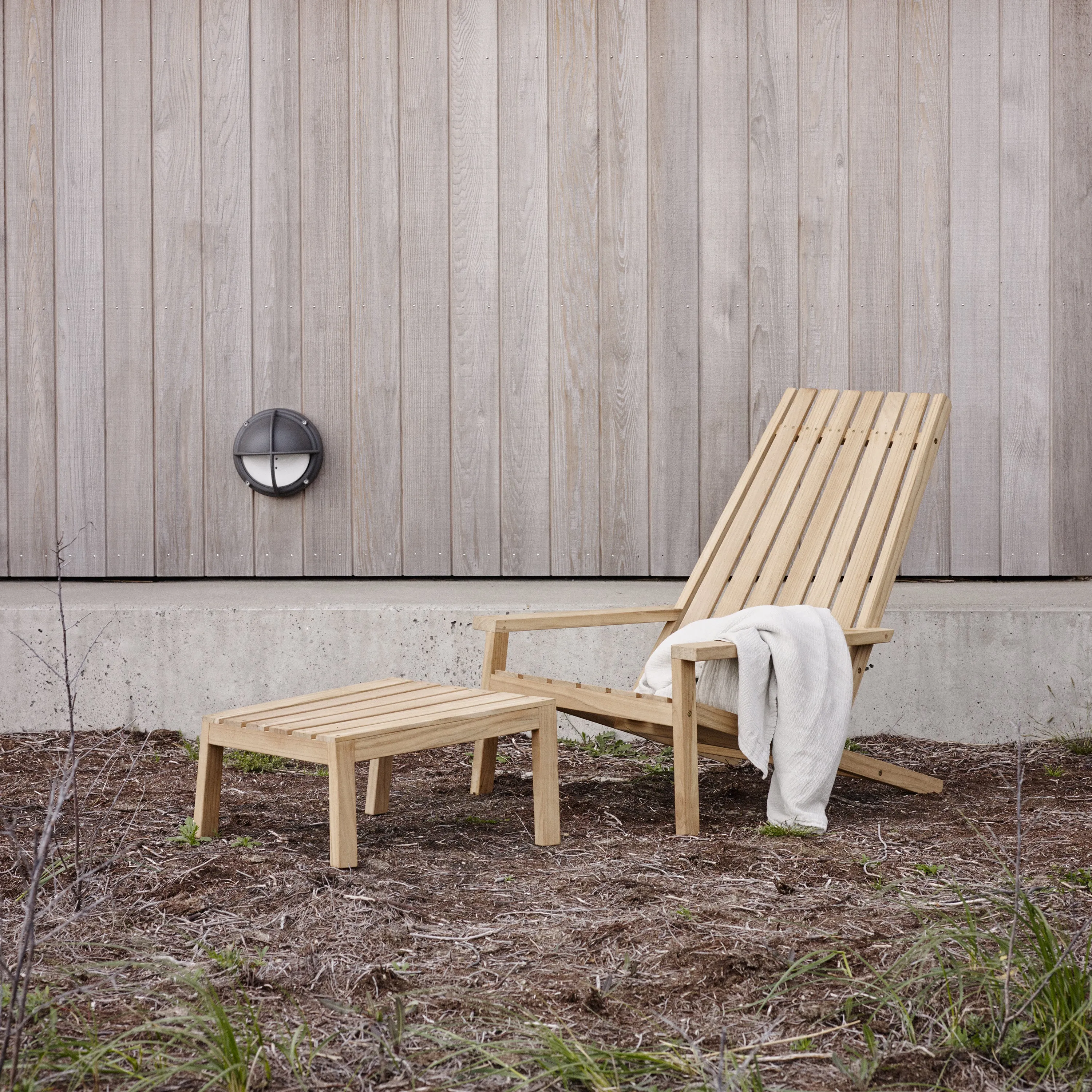 Between Lines Deck Ottoman
