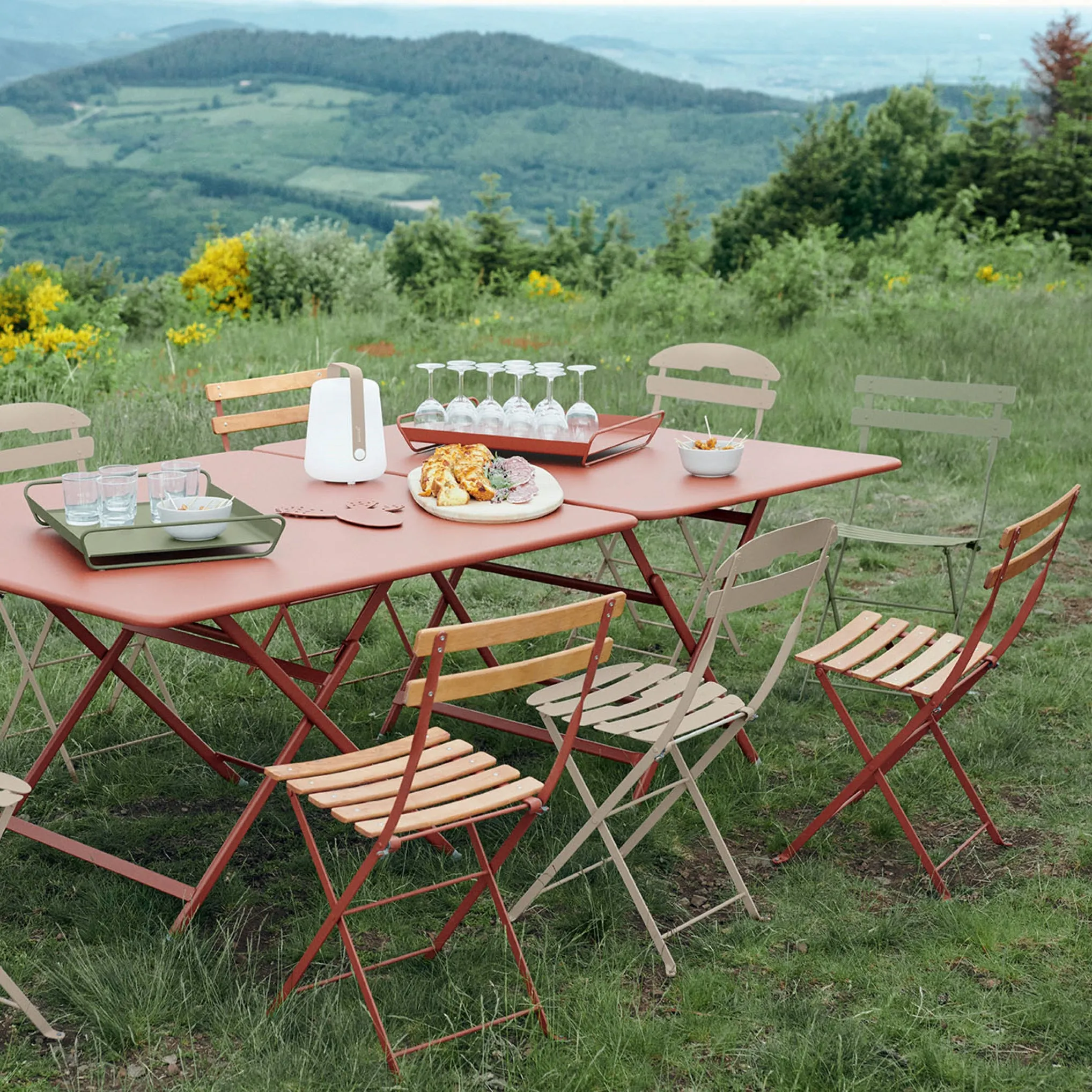 Bistro Natural Side Chair (Set of 2)