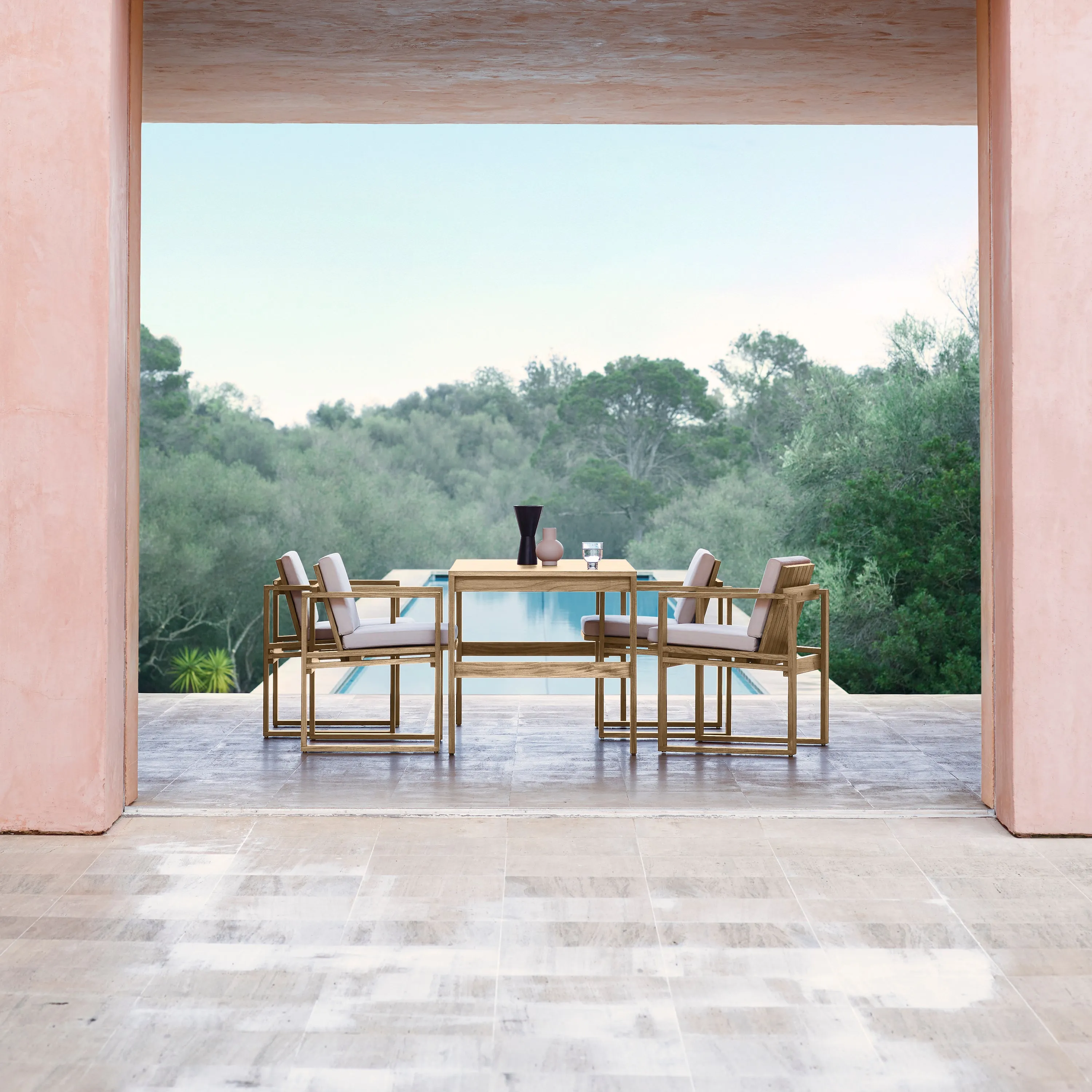 BK Outdoor Dining Chair