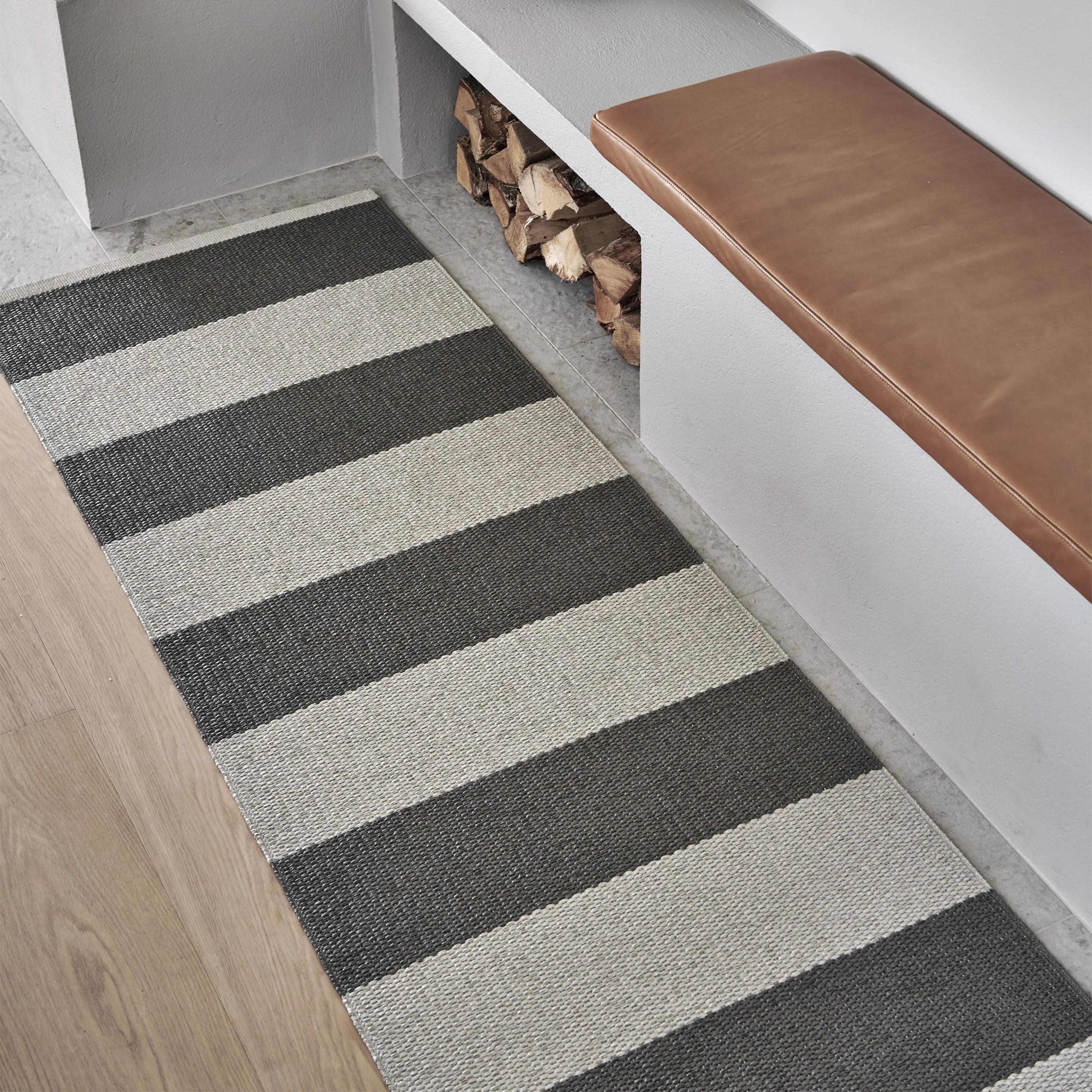 Bob Indoor/Outdoor Runner