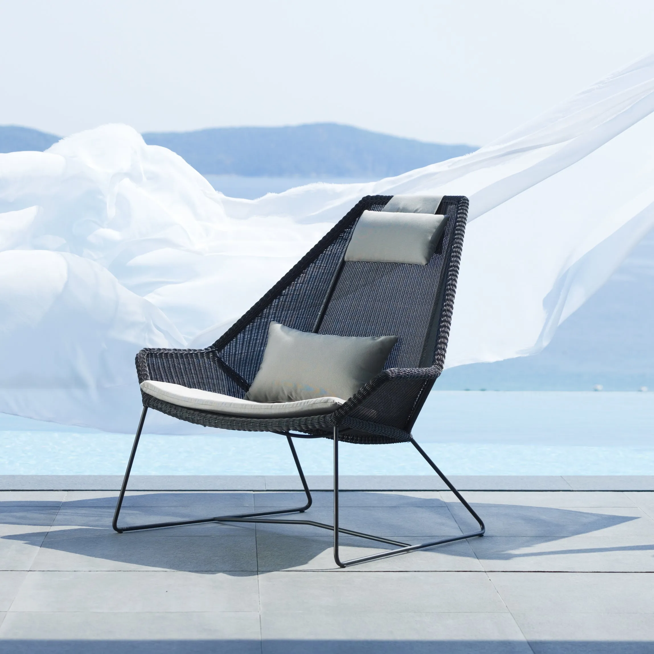 Breeze Outdoor High back Chair