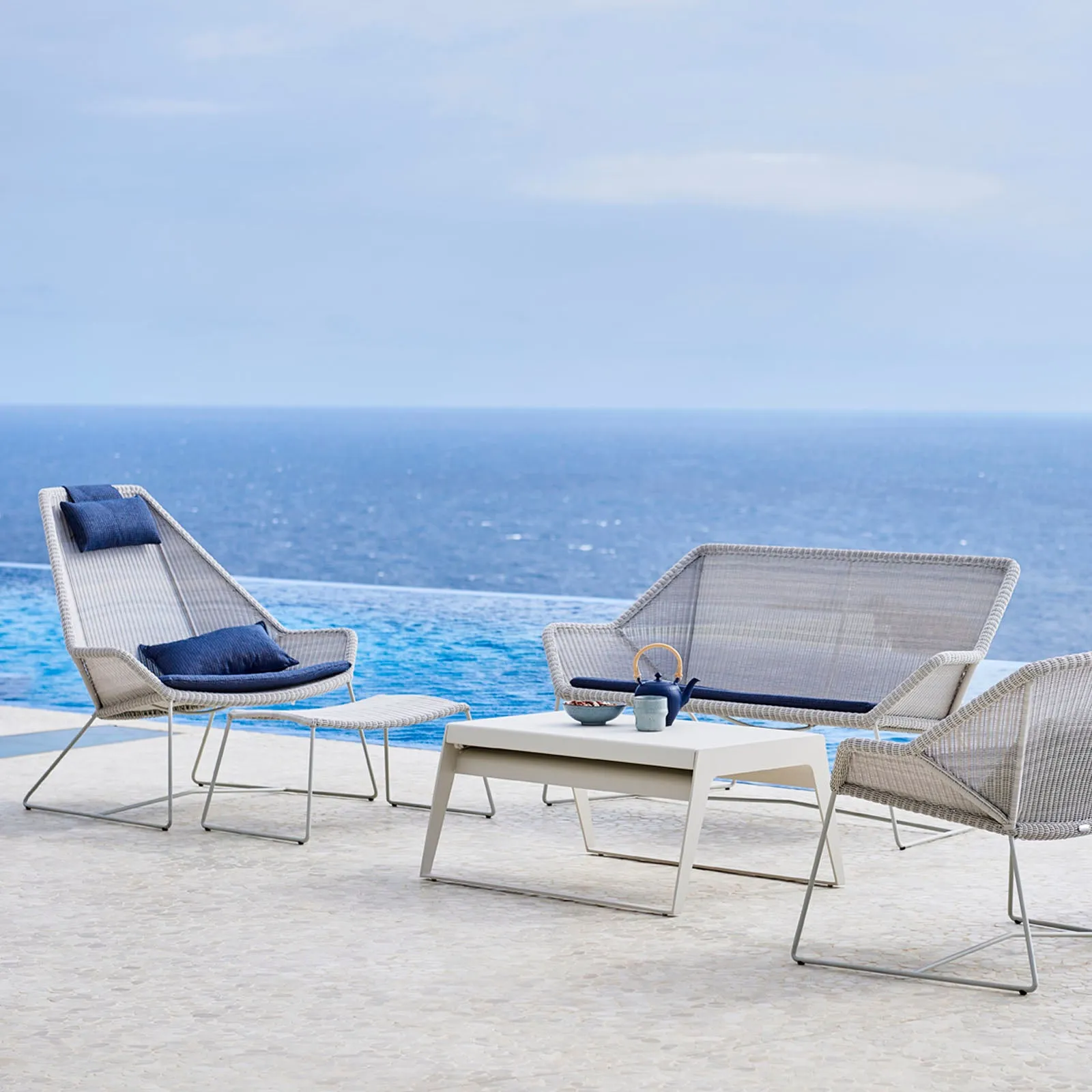 Breeze Outdoor High back Chair