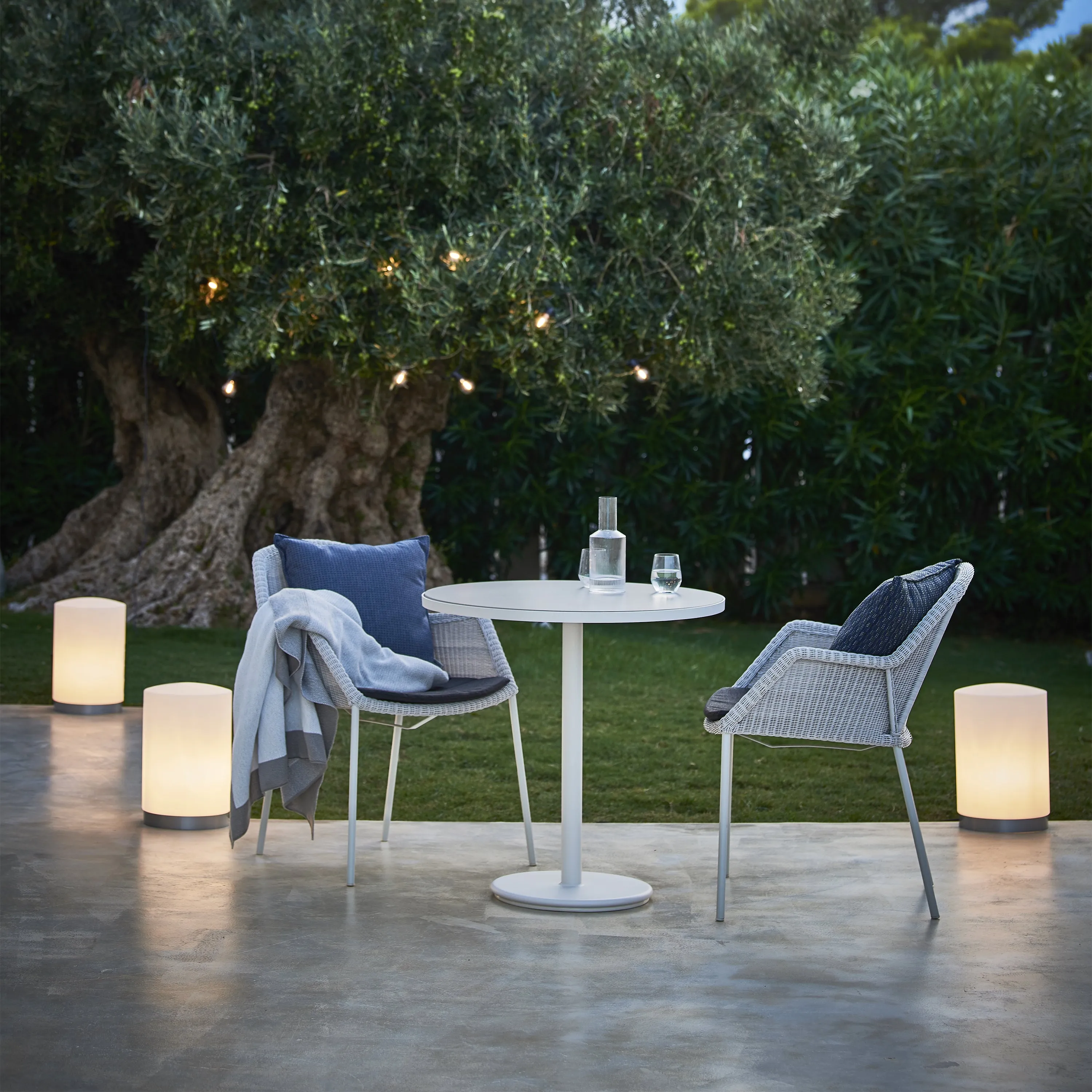 Breeze Outdoor Stackable Armchair