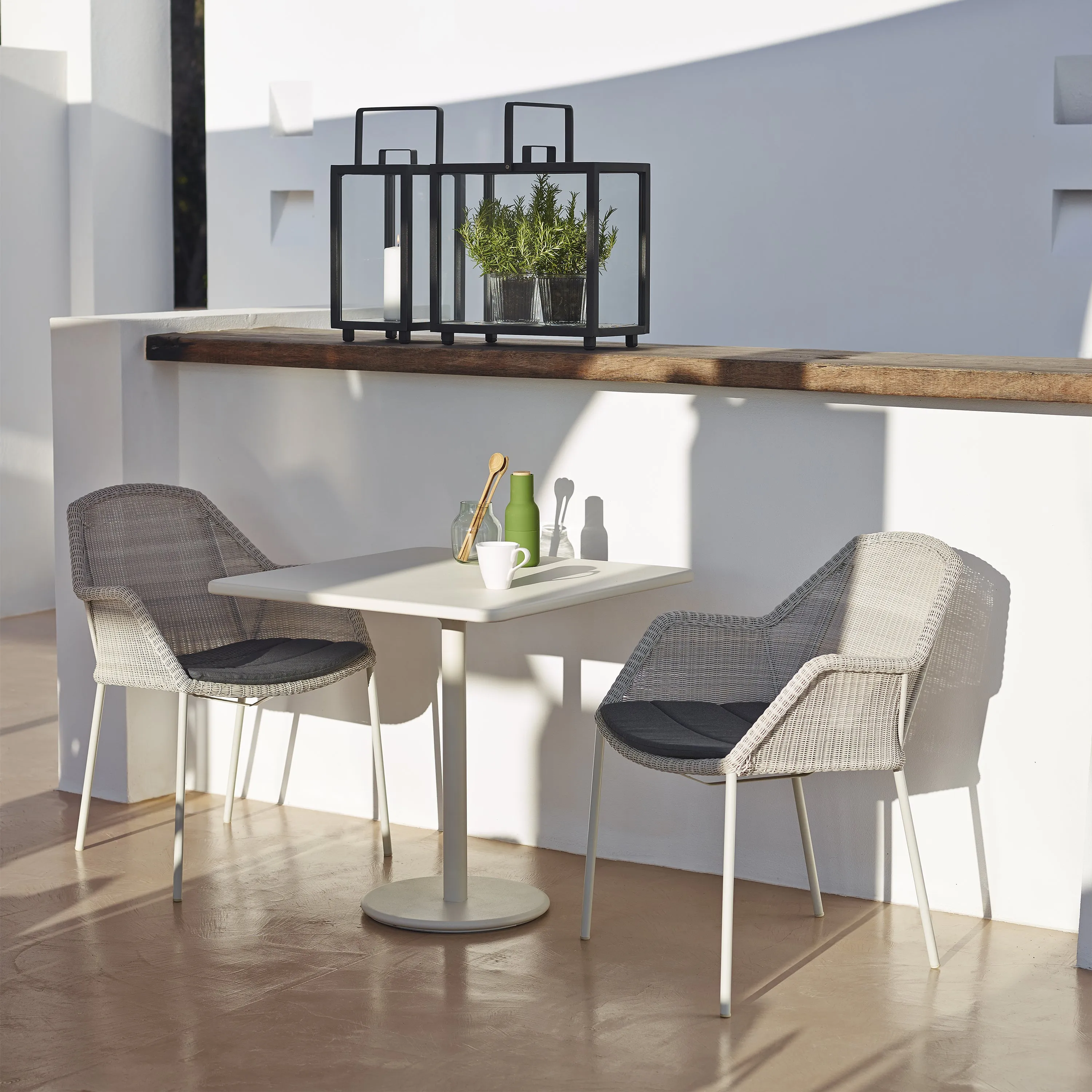 Breeze Outdoor Stackable Armchair
