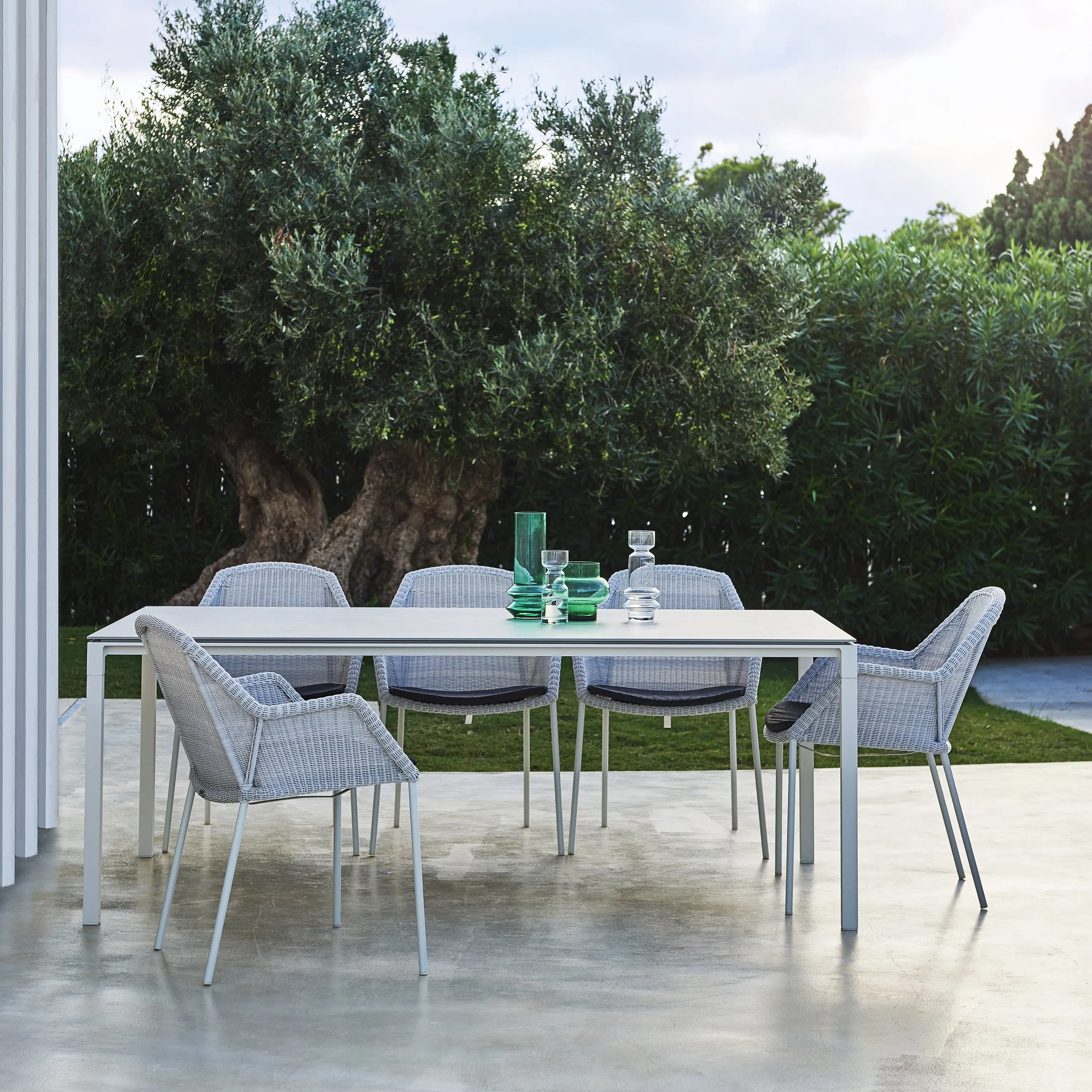 Breeze Outdoor Stackable Armchair