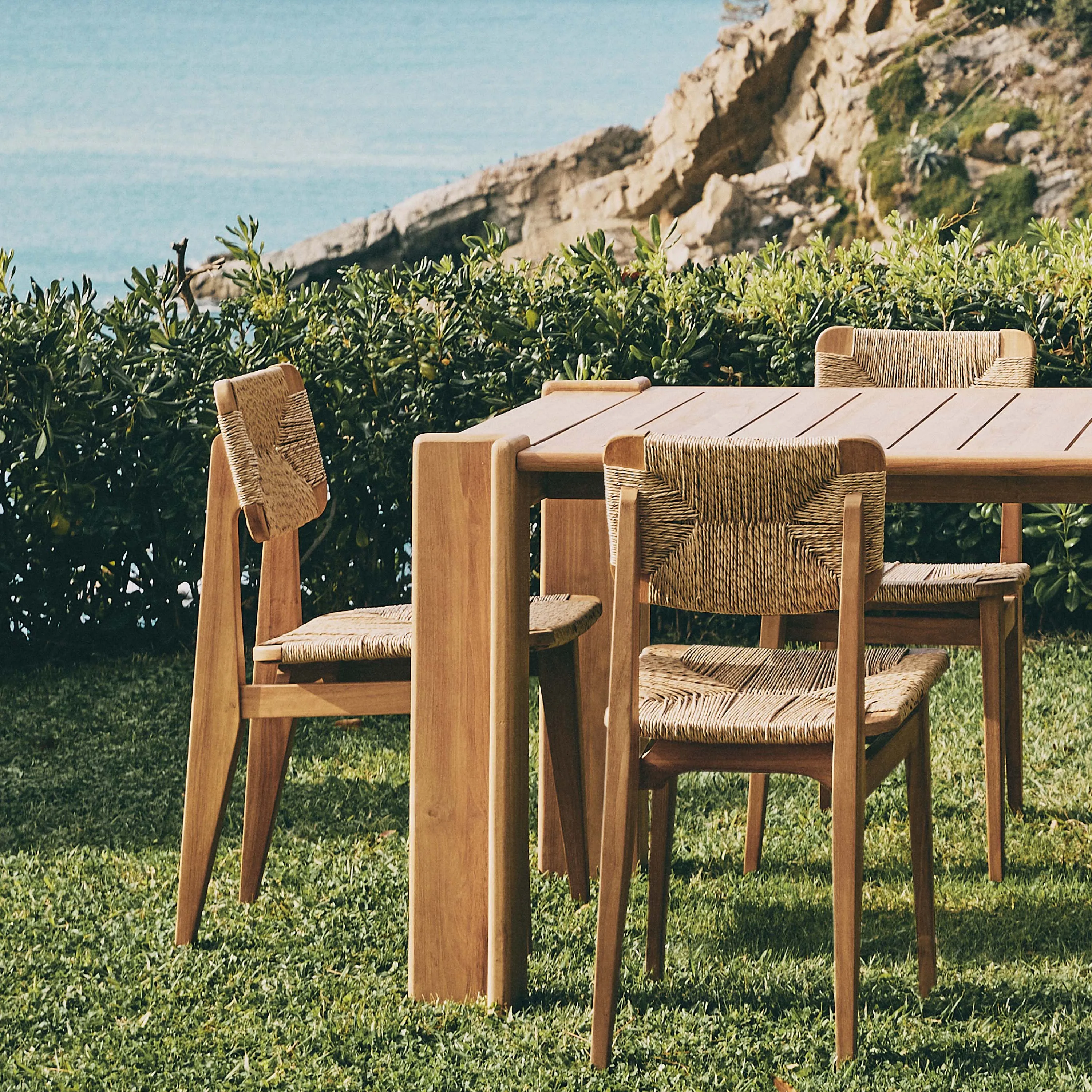C-Chair Outdoor Dining Chair
