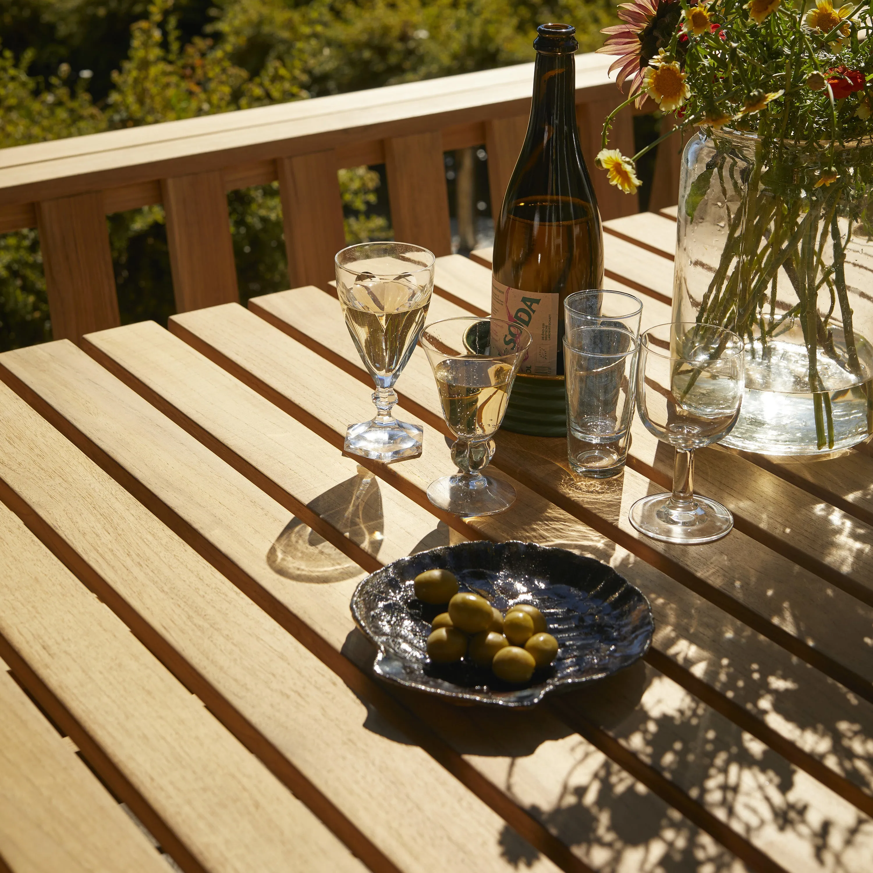 Cadence Dining Table