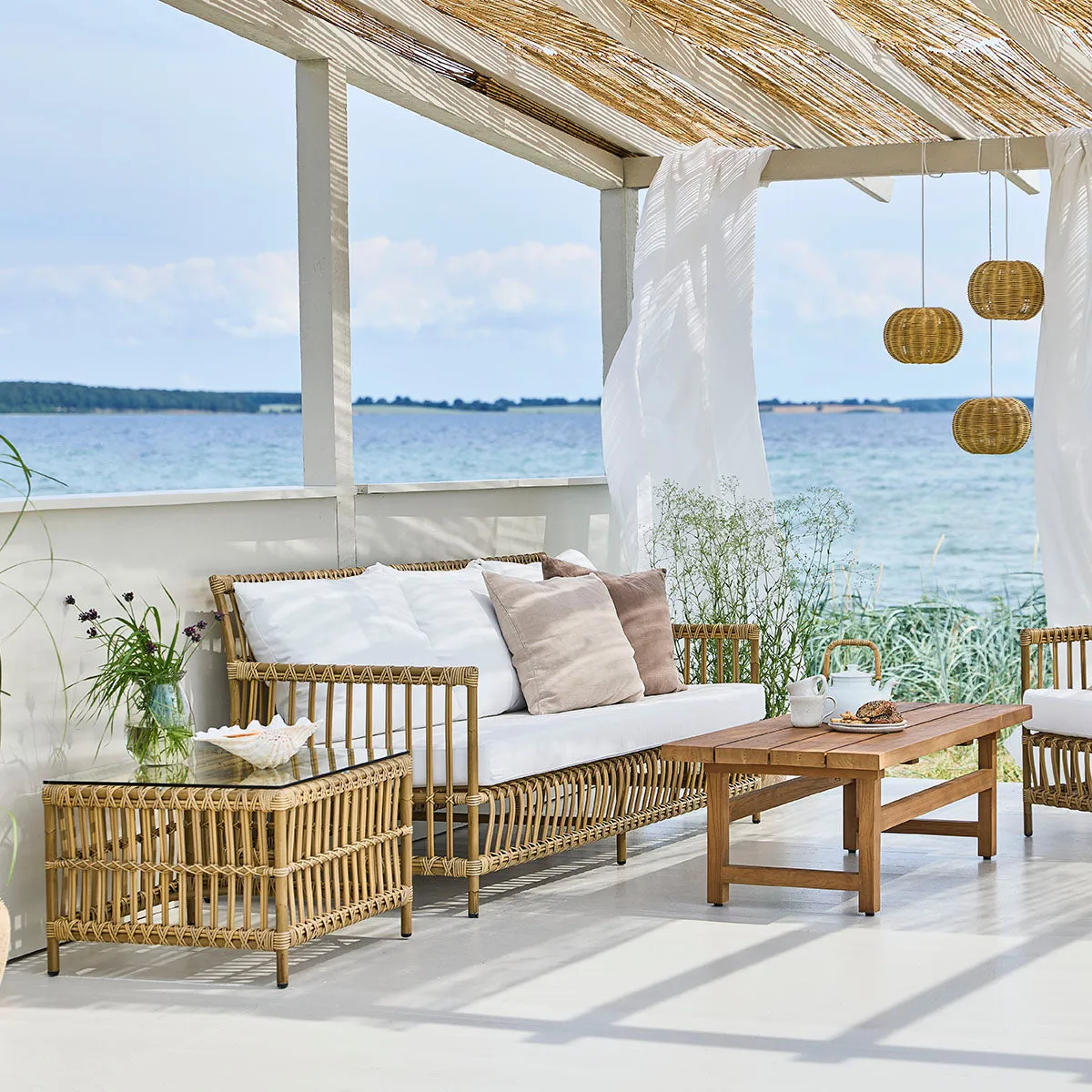 Caroline Outdoor 3-Seater Sofa