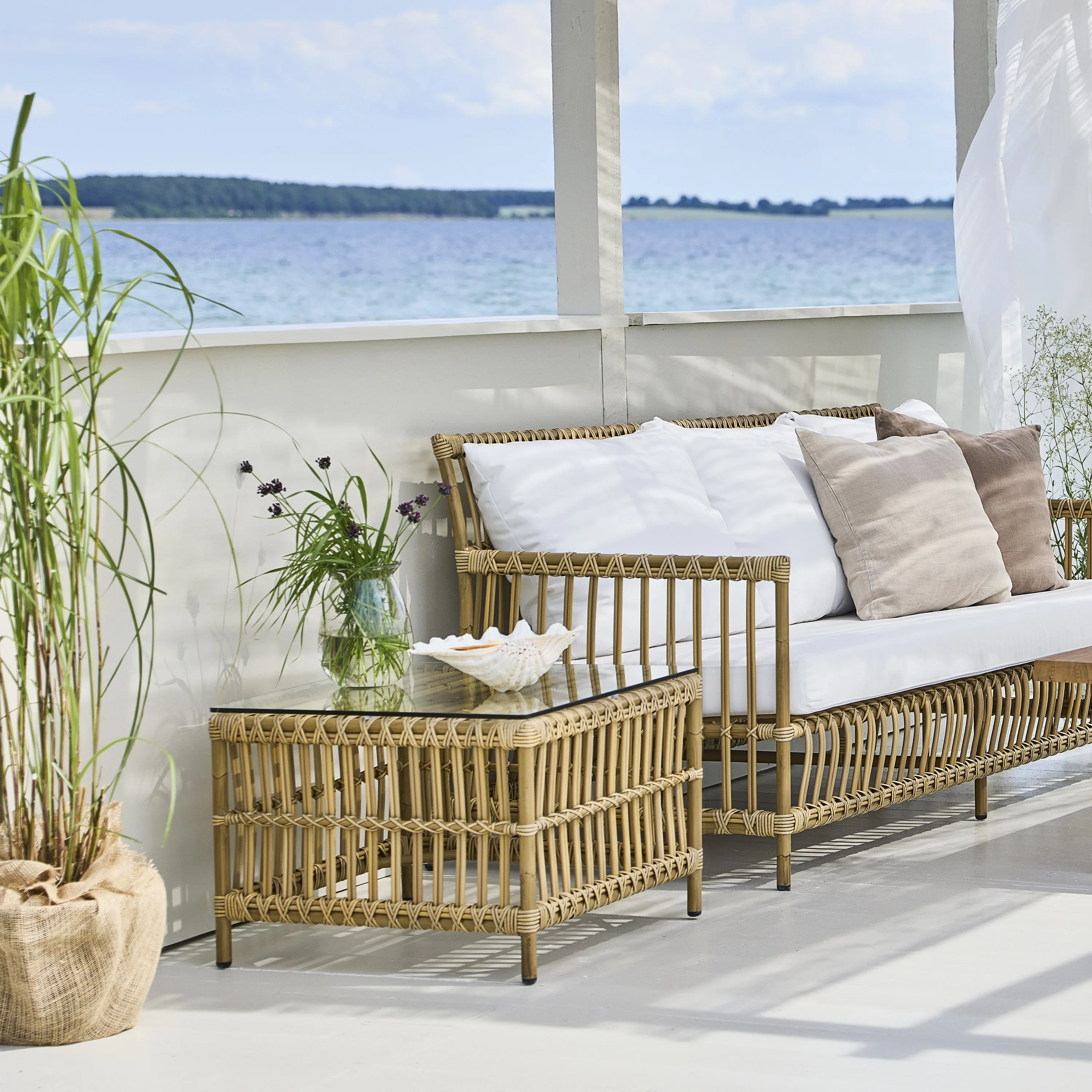 Caroline Outdoor Side Table