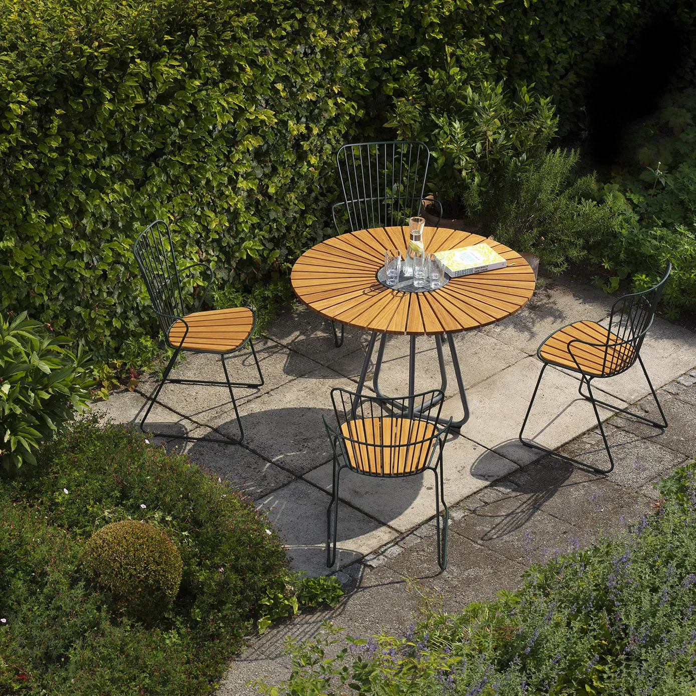 Circle Outdoor Dining Table
