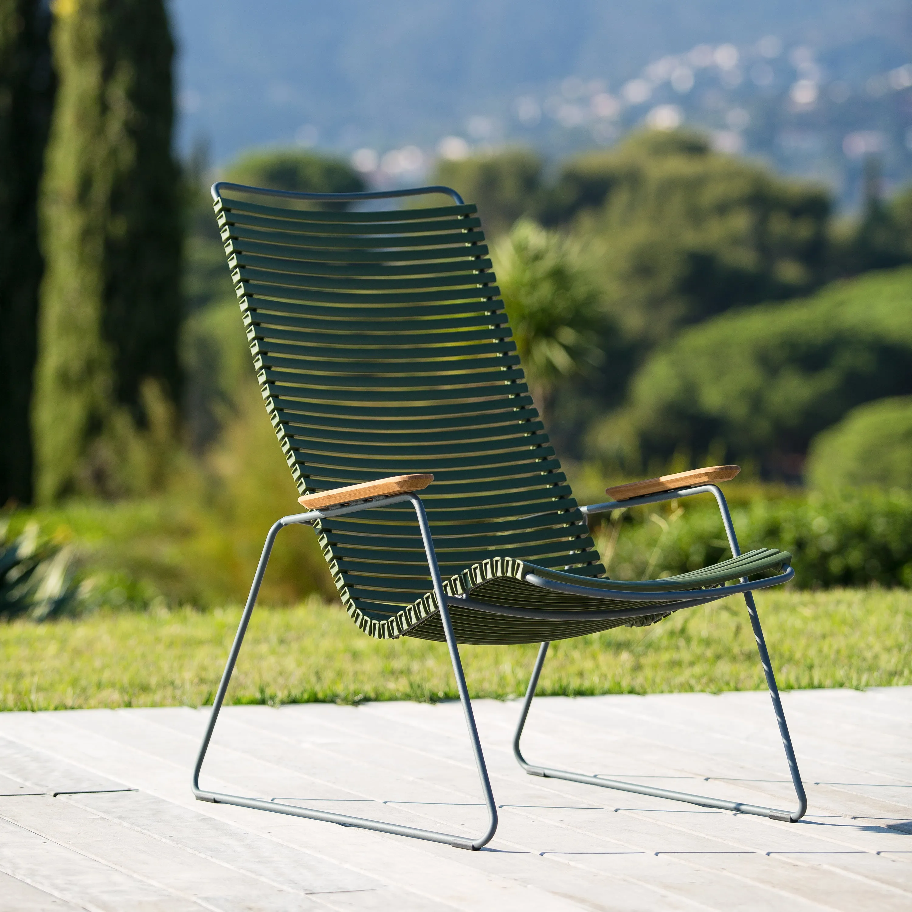 Click Outdoor Lounge Chair