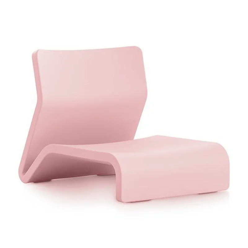 Clip Club Chair