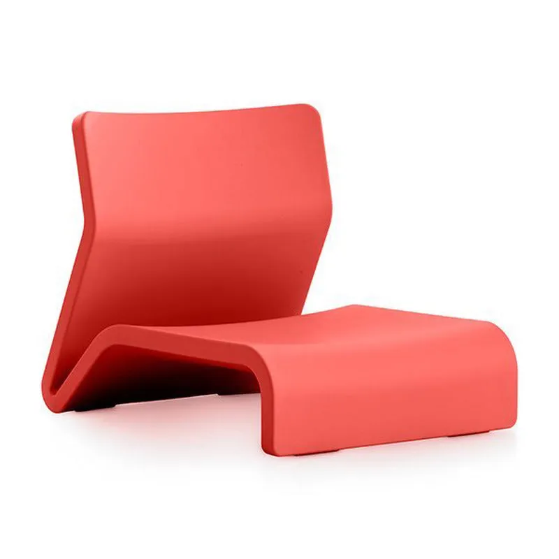 Clip Club Chair