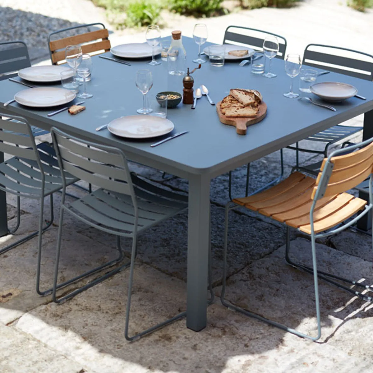 Craft Dining Table