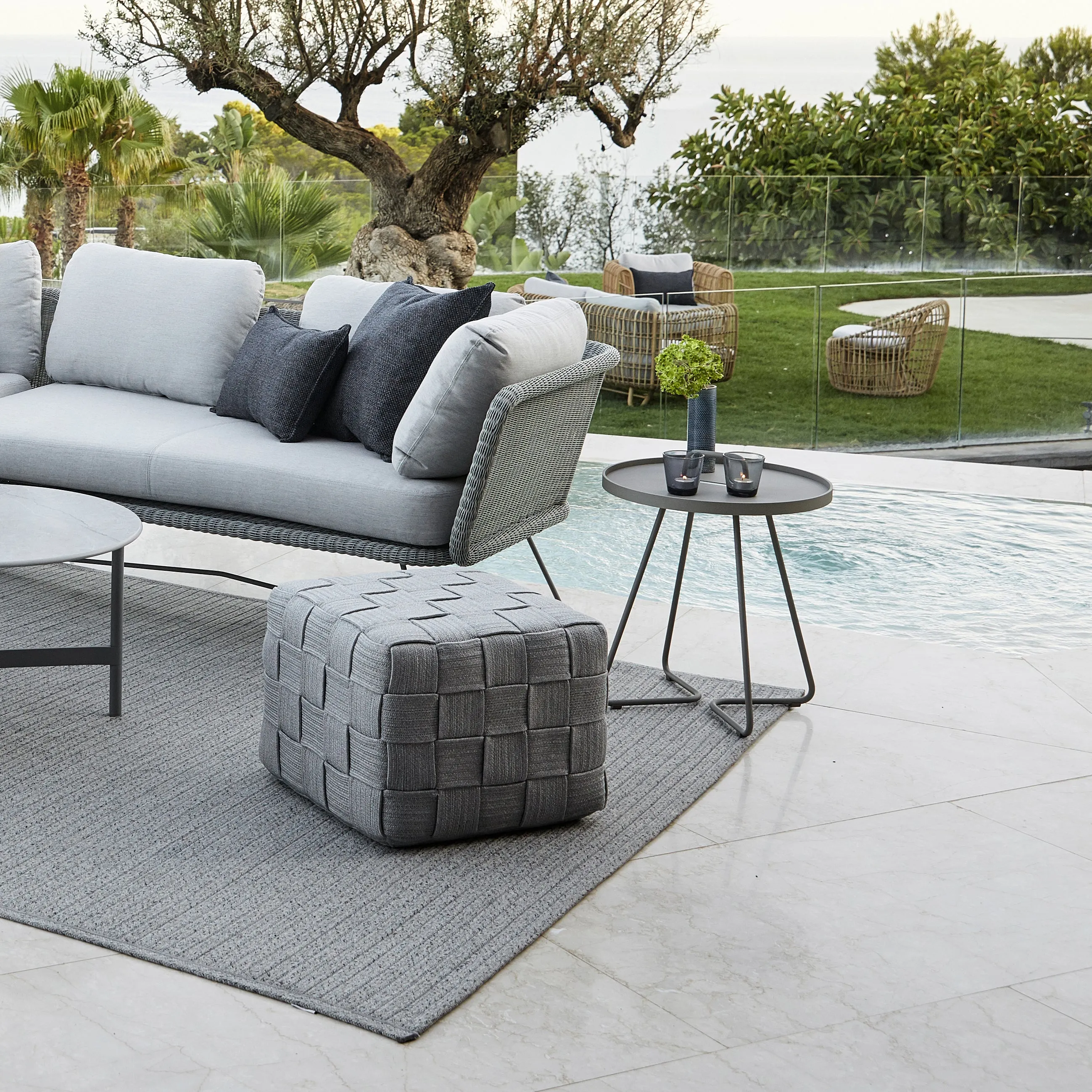 Cube Outdoor Footstool