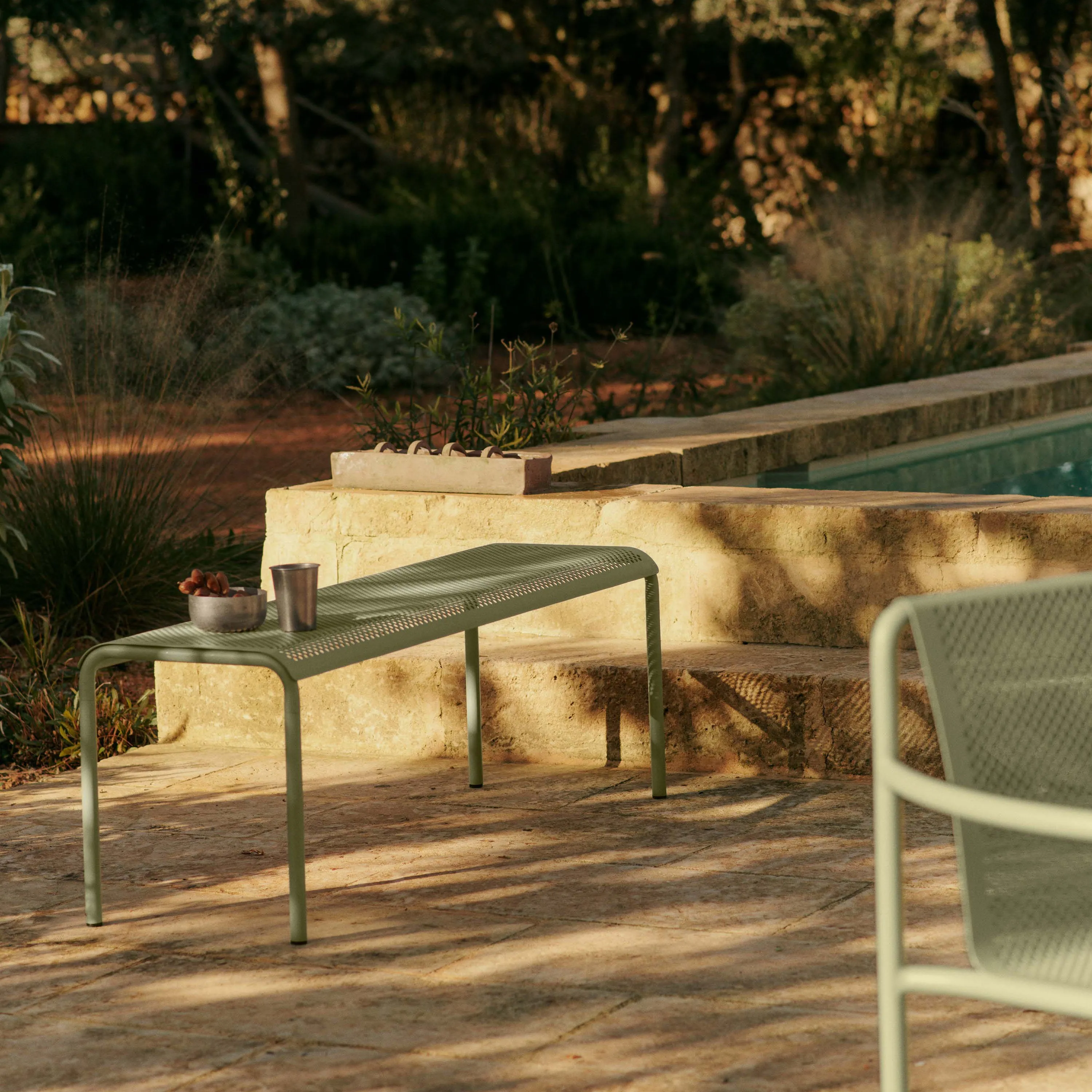 Dapple Outdoor Bench