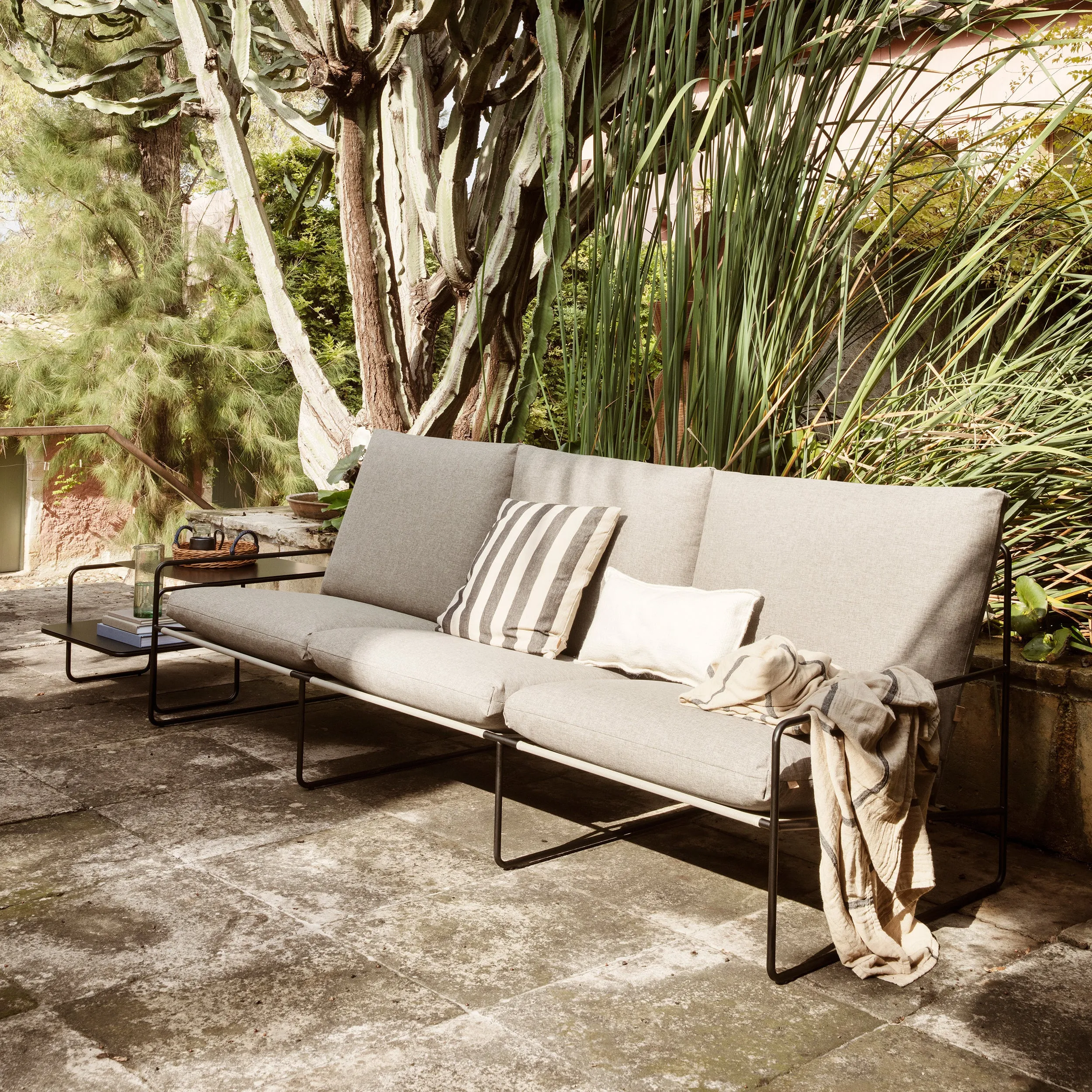 Desert Outdoor 3-Seater Sofa