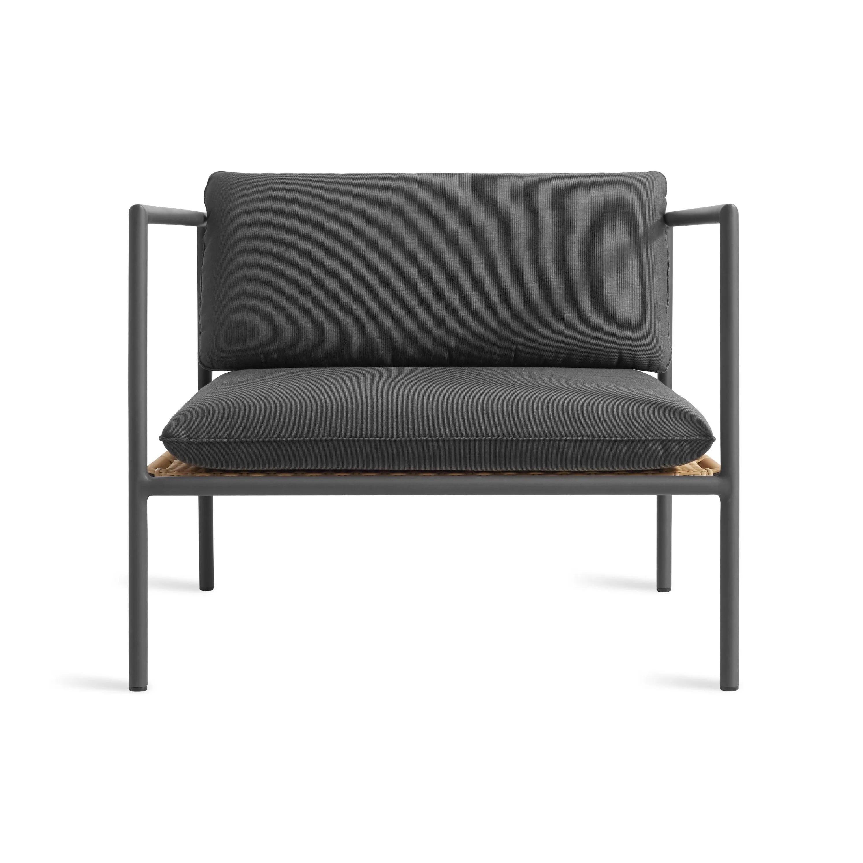Dog Days Outdoor Lounge Chair