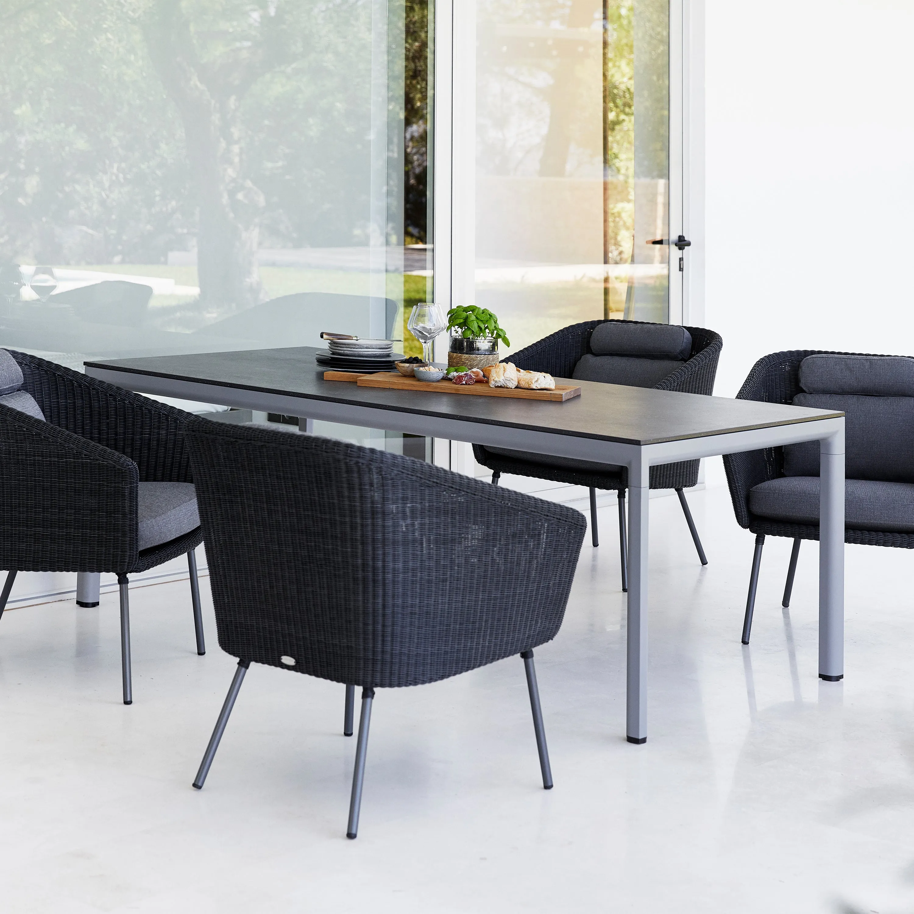 Drop Outdoor Dining Table