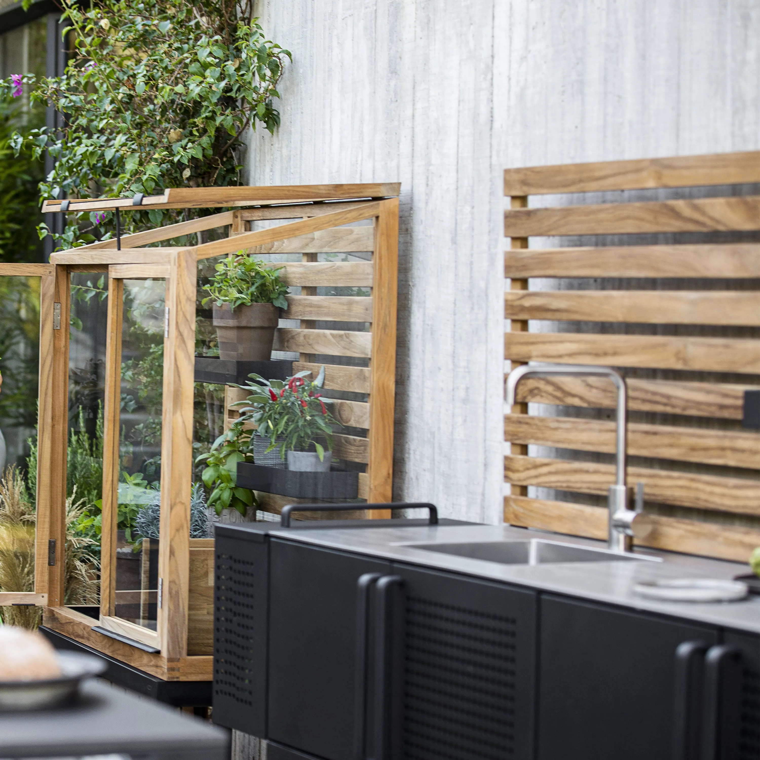 Drop Outdoor Greenhouse