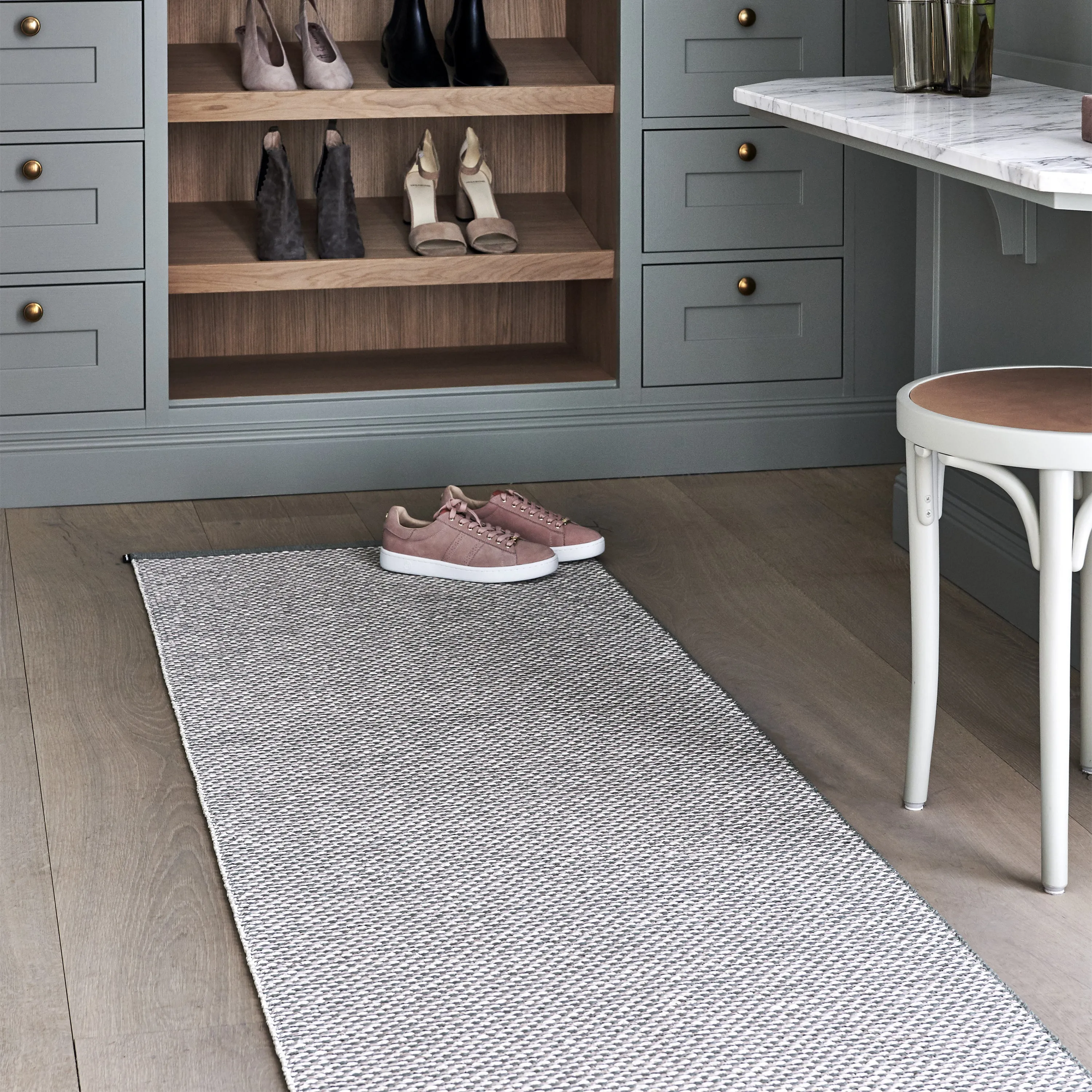 Effi Indoor/Outdoor Runner