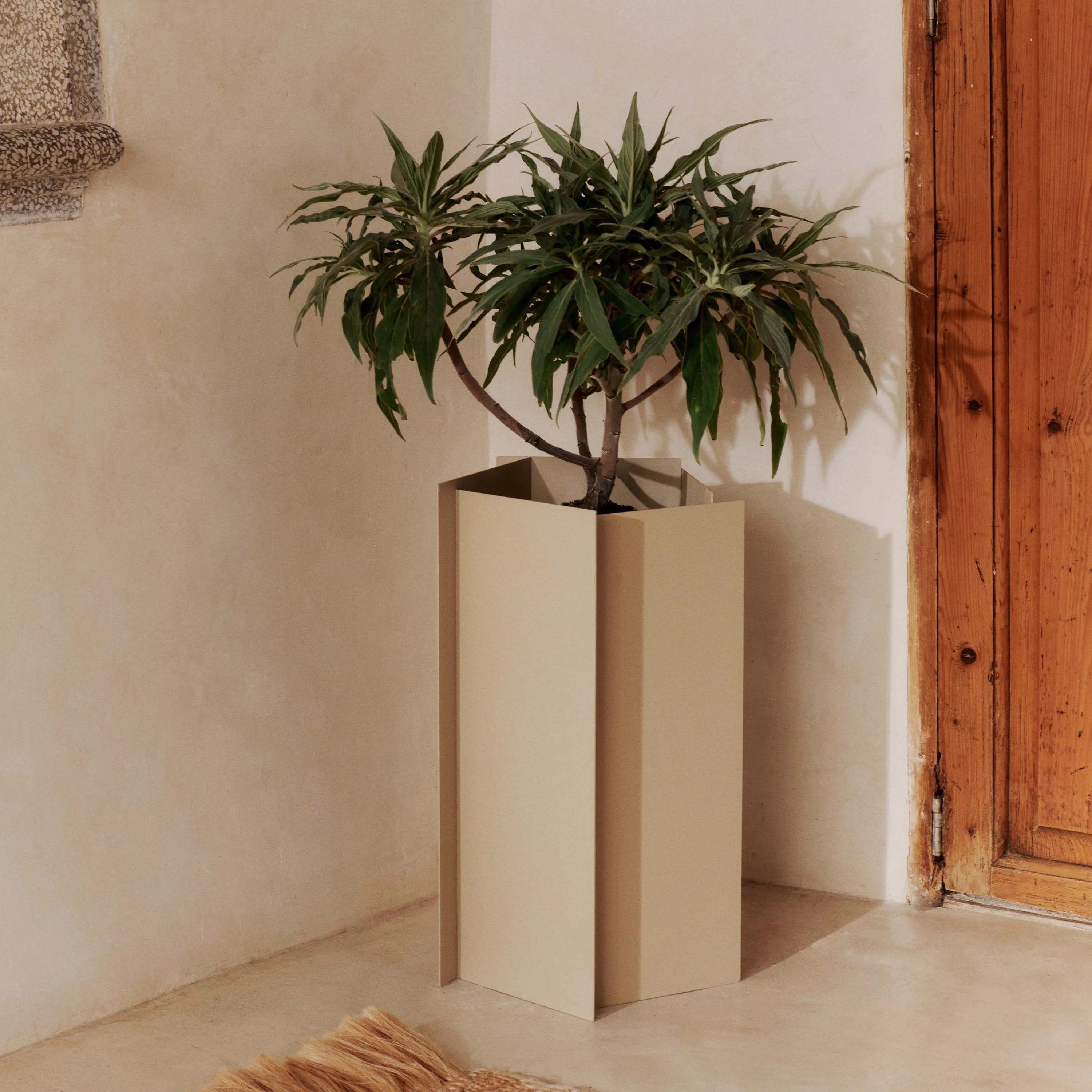 Fragma Outdoor Planter