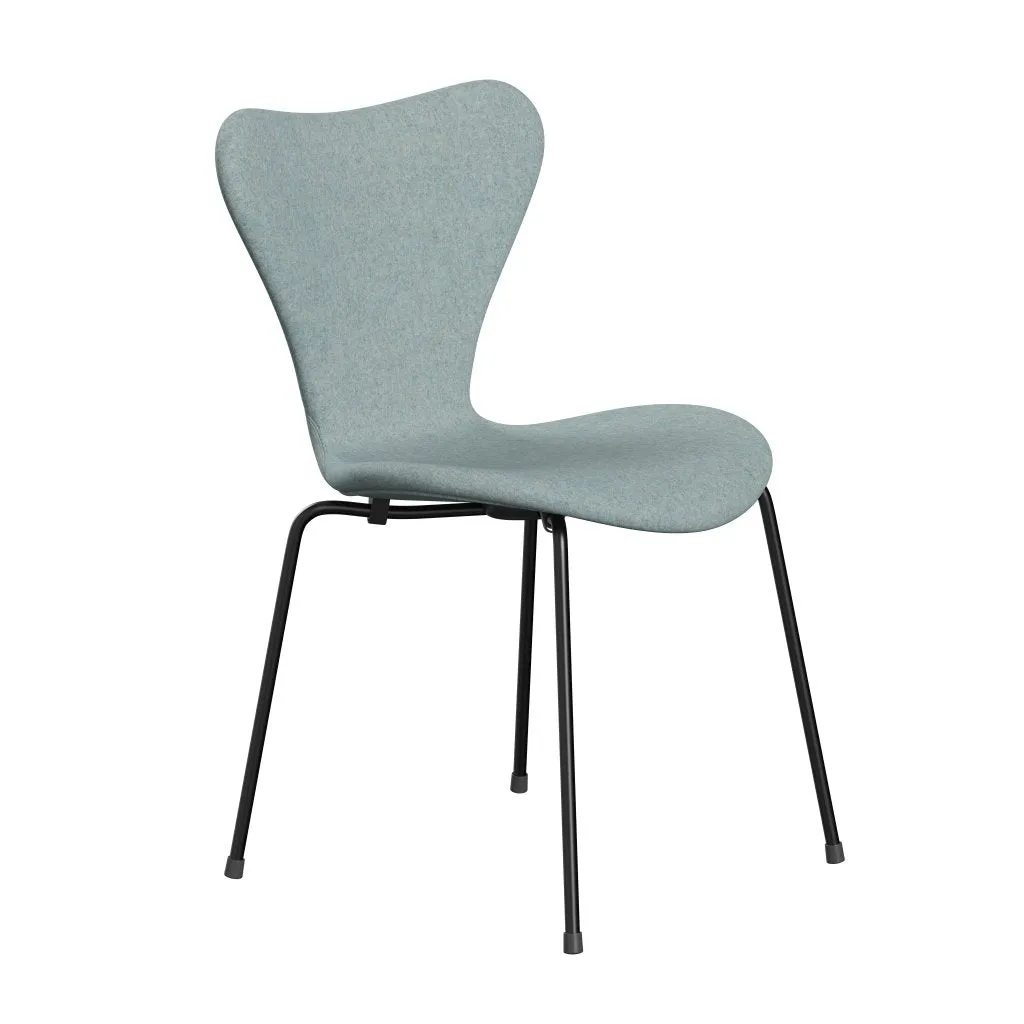 Fritz Hansen Series 7™ Chair Full Upholstery, Black/Divina Md Mint
