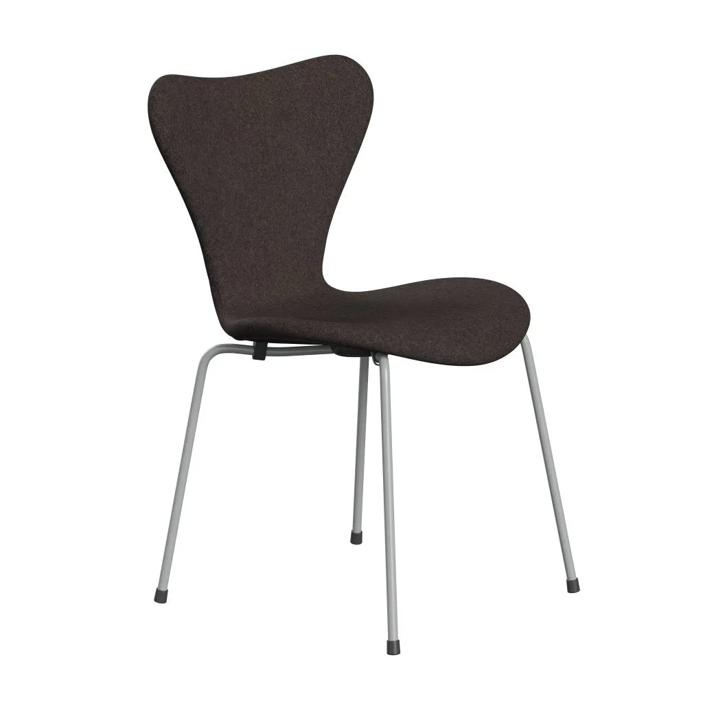 Fritz Hansen Series 7™ Chair Full Upholstery, Nine Grey/Divina Md Chocolate