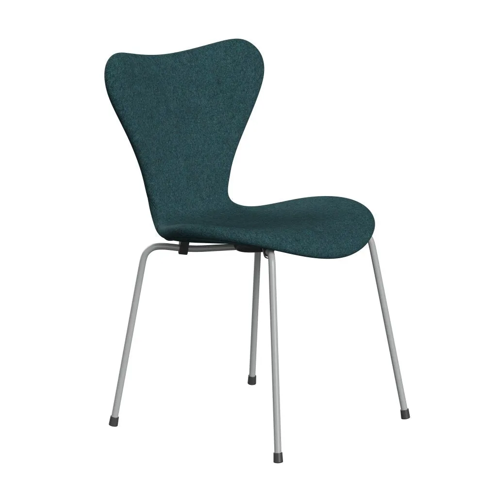 Fritz Hansen Series 7™ Chair Full Upholstery, Nine Grey/Divina Md Turquoise Dark