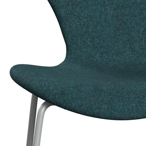 Fritz Hansen Series 7™ Chair Full Upholstery, Nine Grey/Divina Md Turquoise Dark