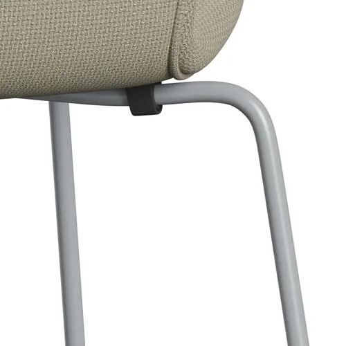 Fritz Hansen Series 7™ Chair Full Upholstery, Silver Grey/Diablo Sand