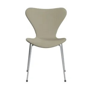 Fritz Hansen Series 7™ Chair Full Upholstery, Silver Grey/Diablo Sand