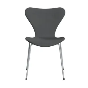 Fritz Hansen Series 7™ Chair Full Upholstery, Silver Grey/Divina Dark Grey