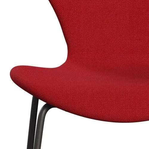 Fritz Hansen Series 7™ Chair Full Upholstery, Warm Graphite/Hallingdal Red (Hal680)
