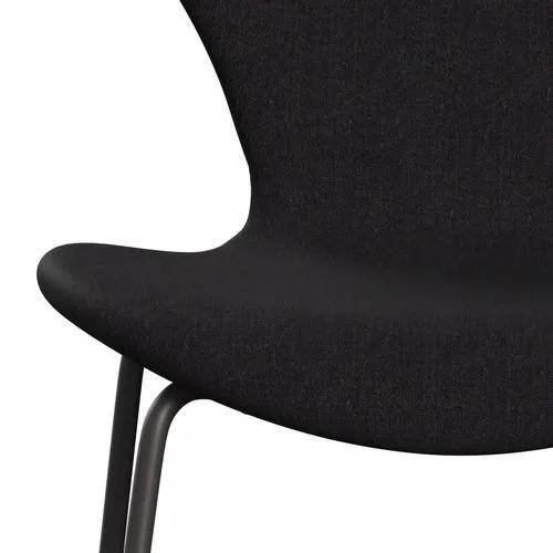 Fritz Hansen Series 7™ Chair Full Upholstery, Warm Graphite/Remix Dark Blue Aubergine