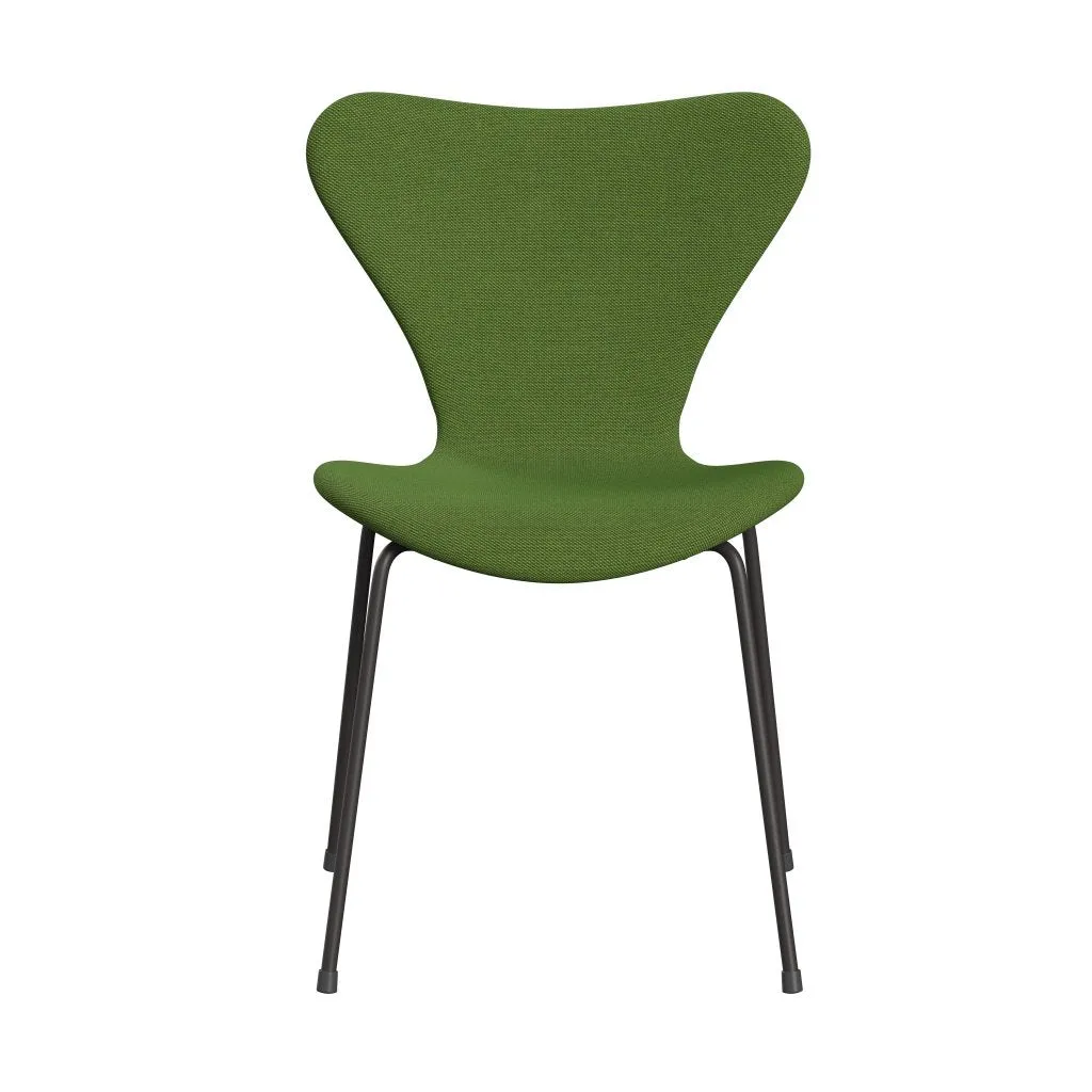 Fritz Hansen Series 7™ Chair Full Upholstery, Warm Graphite/Steelcut Trio Grass Green
