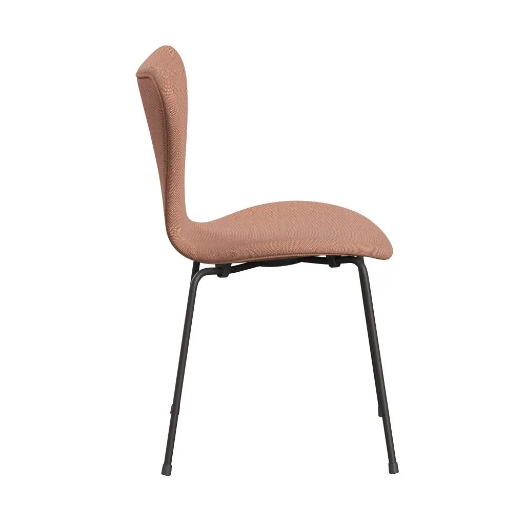 Fritz Hansen Series 7™ Chair Full Upholstery, Warm Graphite/Steelcut Trio White & Red