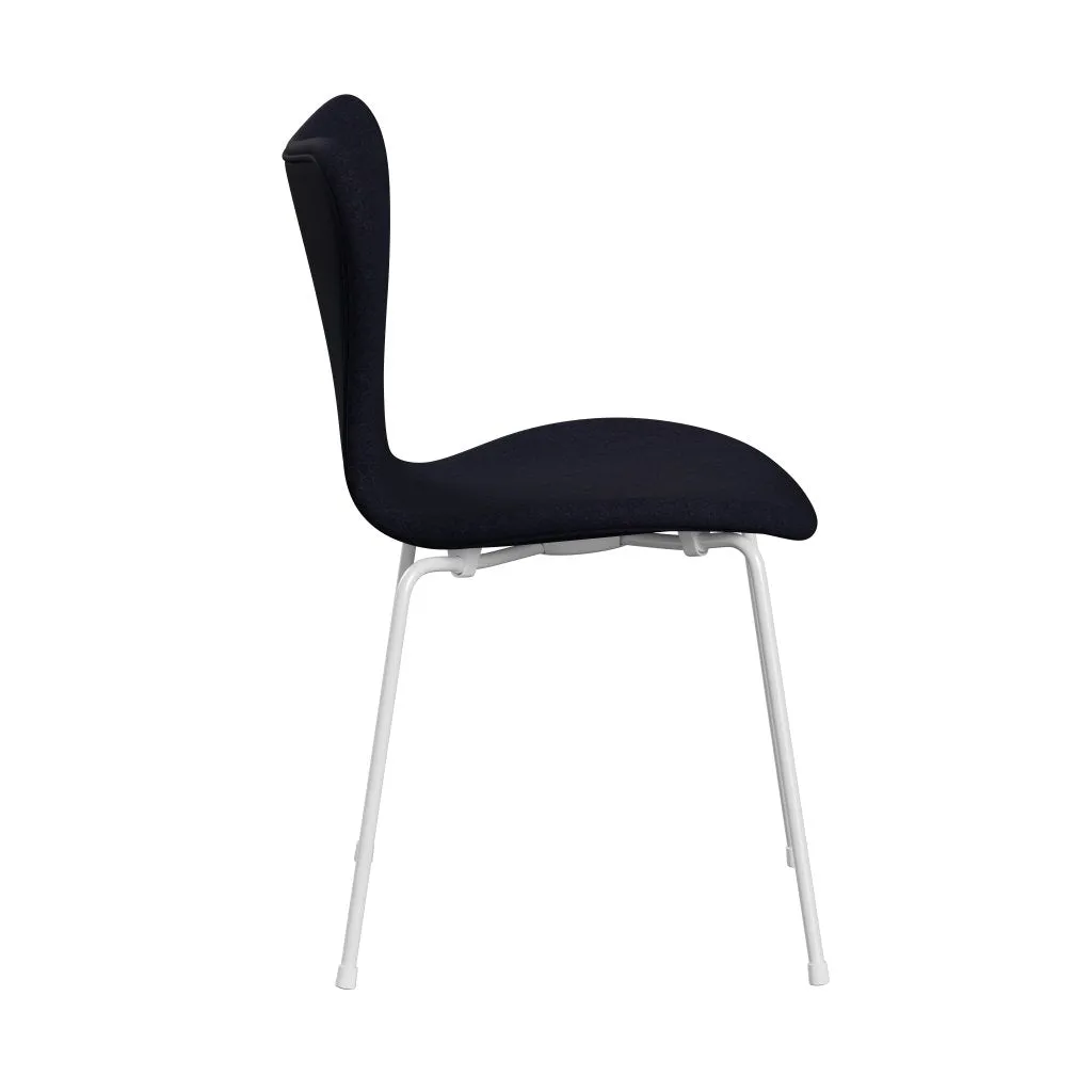 Fritz Hansen Series 7™ Chair Full Upholstery, White/Divina Md Navy Dark