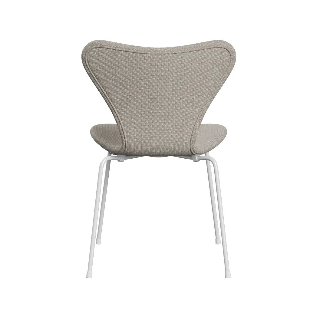 Fritz Hansen Series 7™ Chair Full Upholstery, White/Hallingdal Light Grey (Hal103)