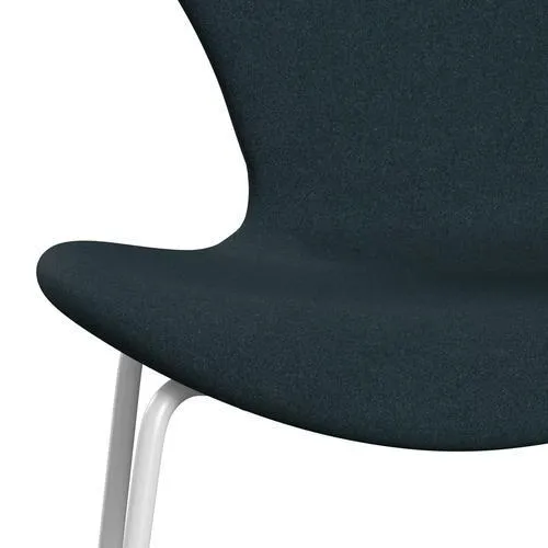 Fritz Hansen Series 7™ Chair Full Upholstery, White/Tonus Dark Green