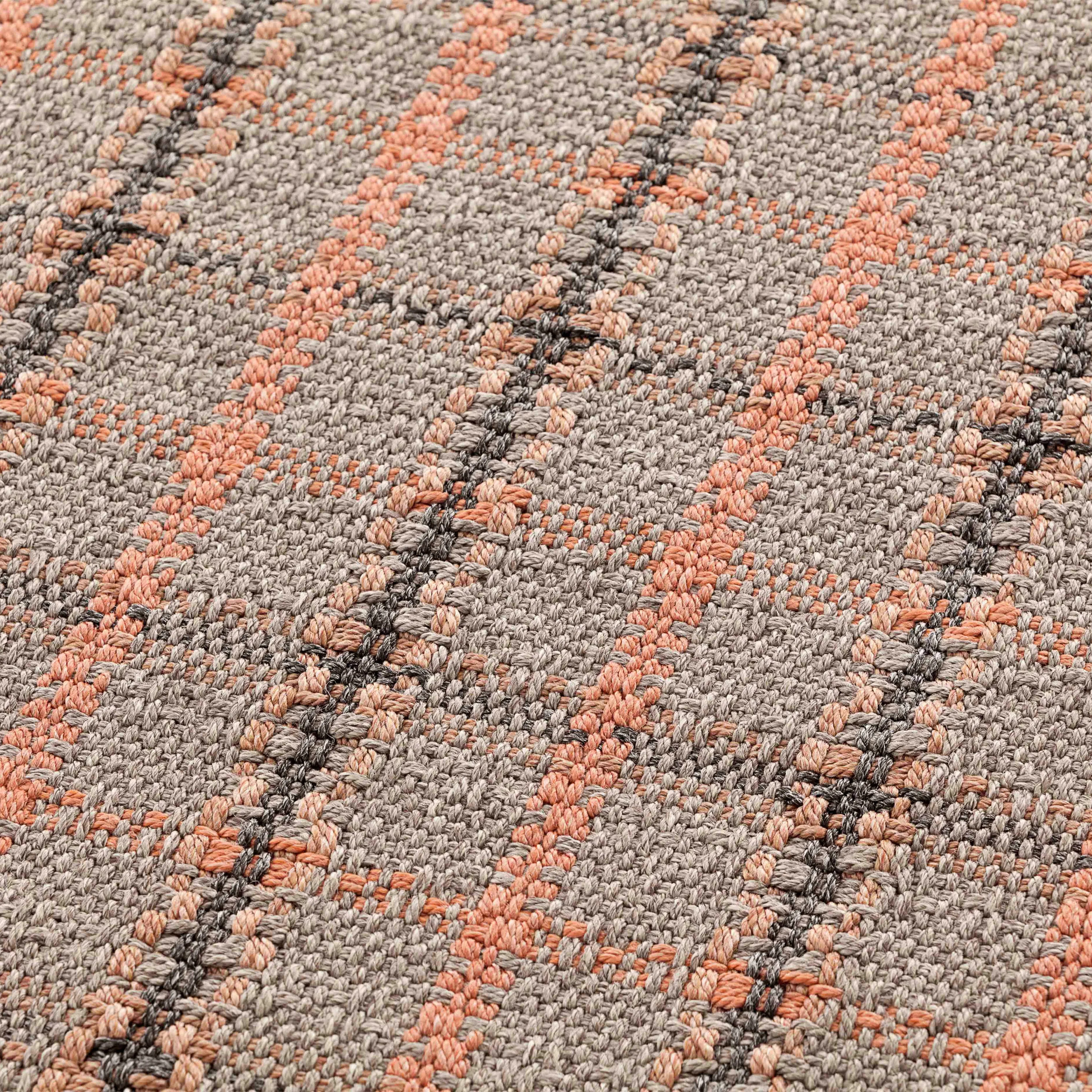 Garden Layers Outdoor Rug Tartan