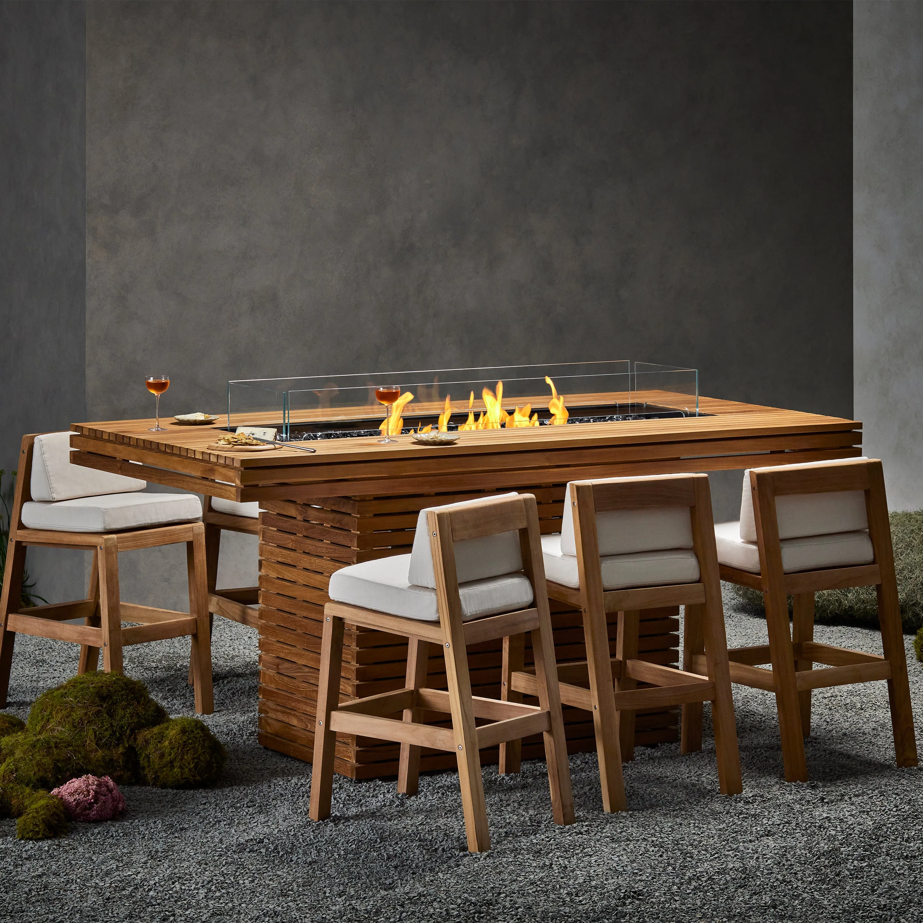 Gin 90 Teak Bar Fire Table Set